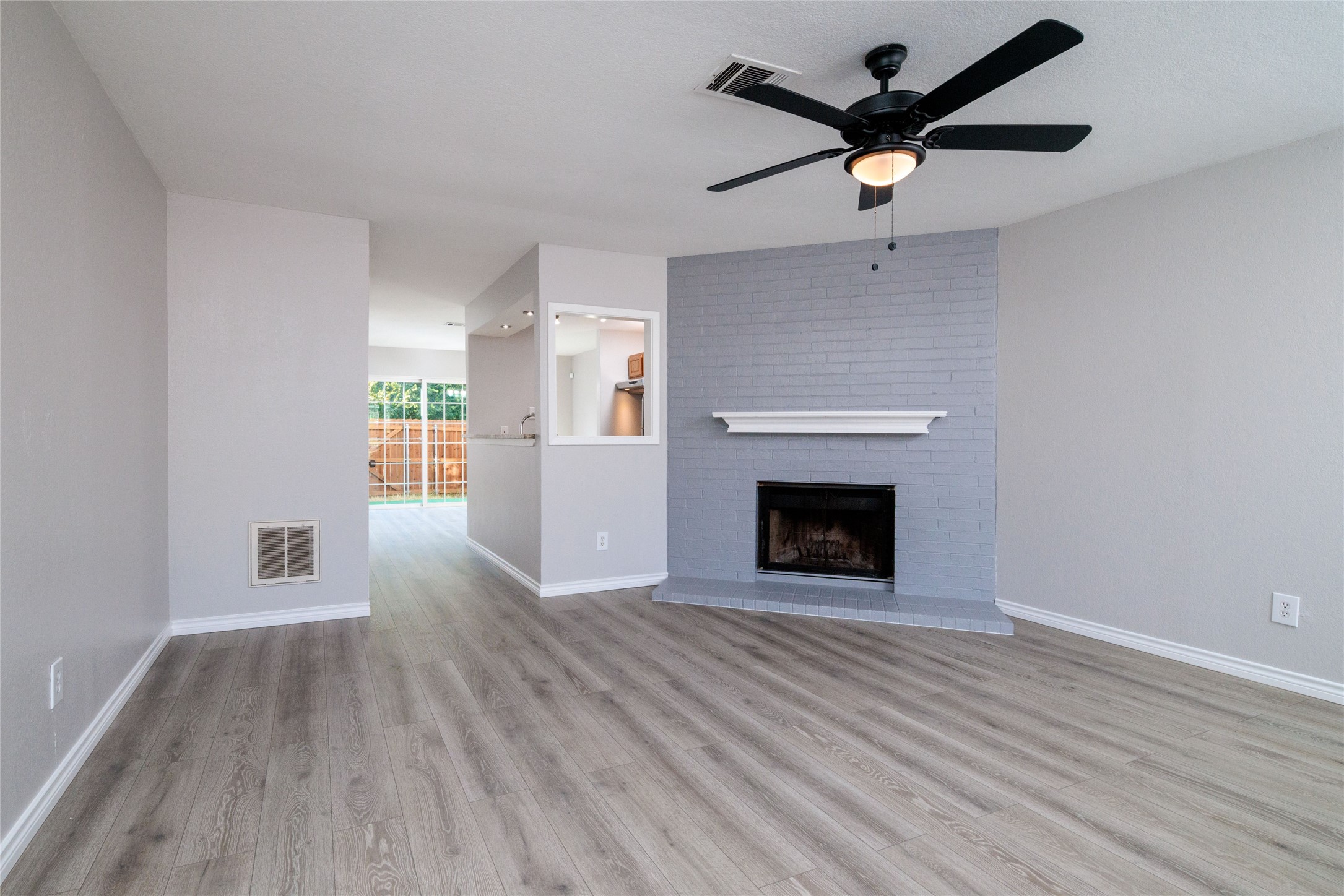 151 Winchester Drive Euless TX 76039