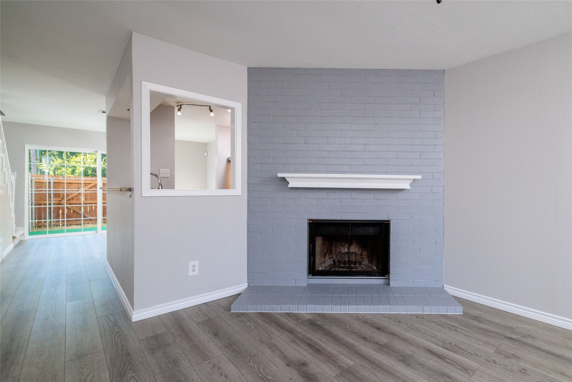151 Winchester Drive Euless TX 76039