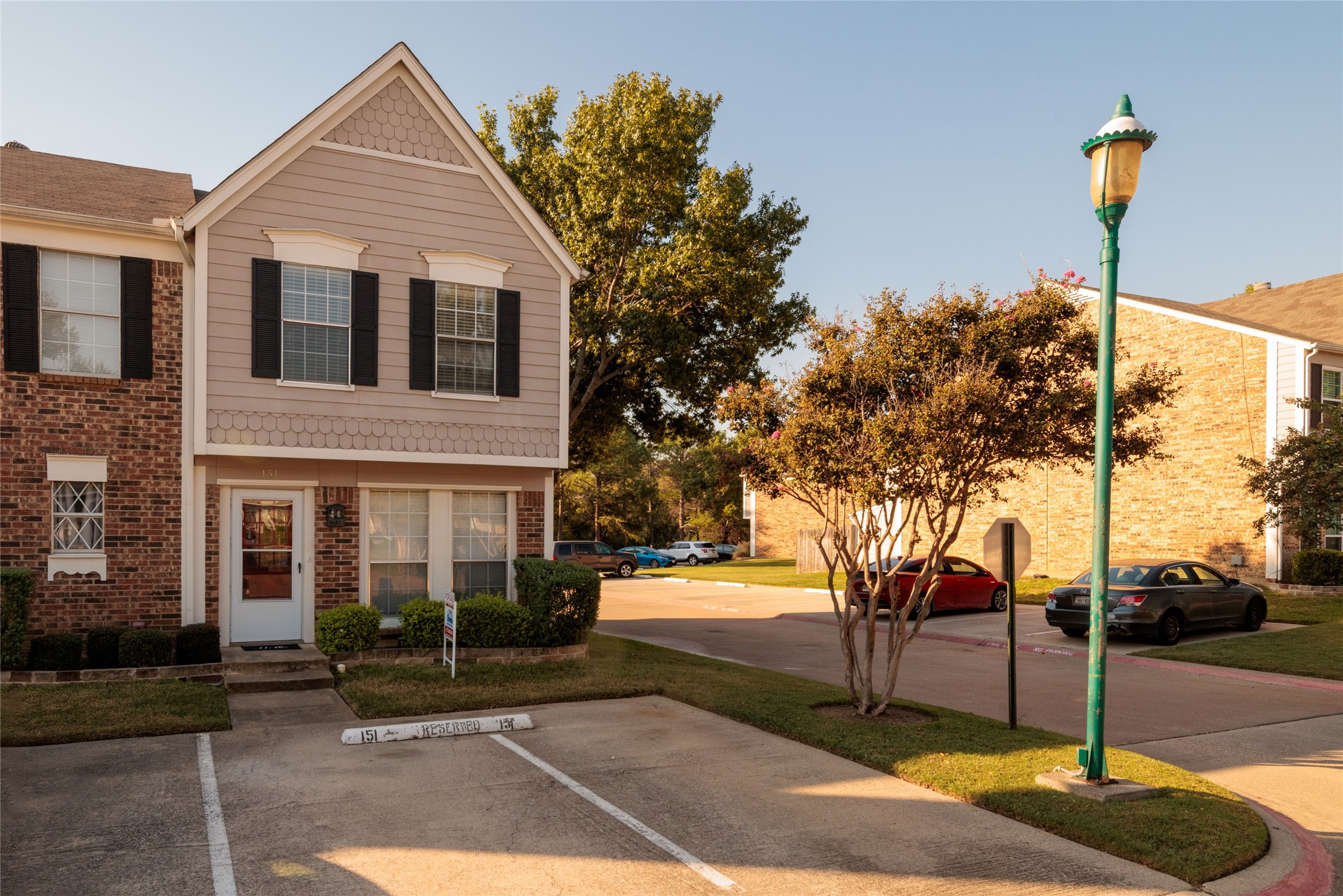 151 Winchester Drive Euless TX 76039