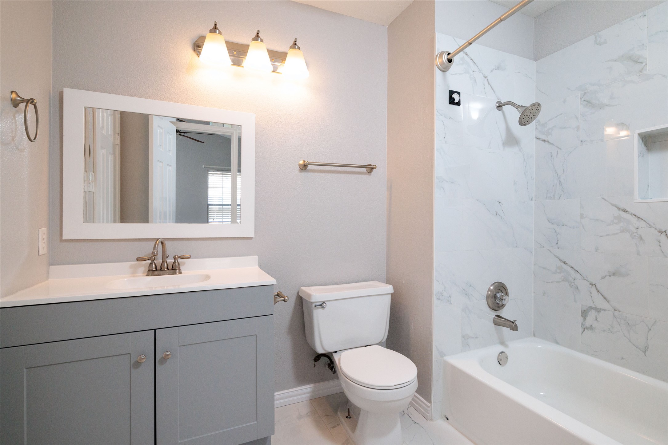 151 Winchester Drive Euless TX 76039
