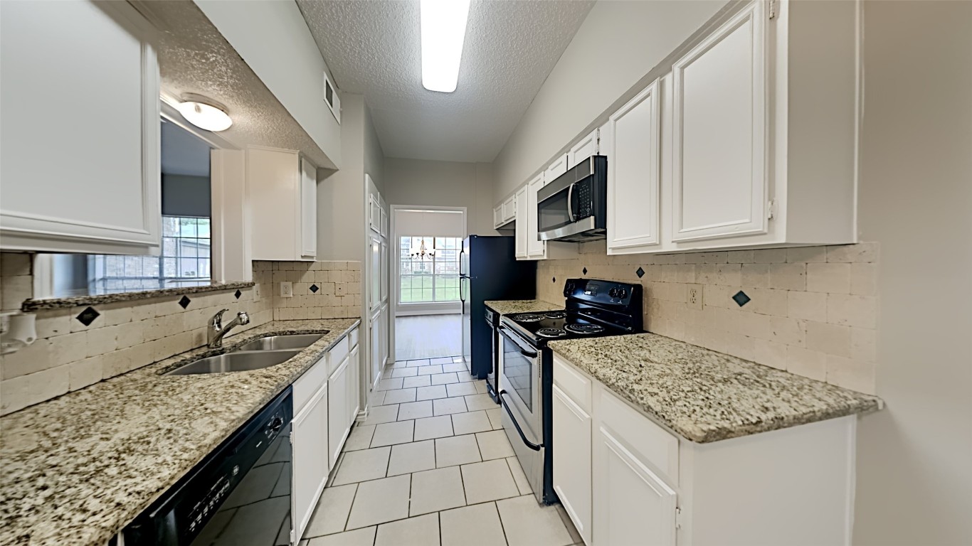 2416 Northlake Court Irving TX 75038
