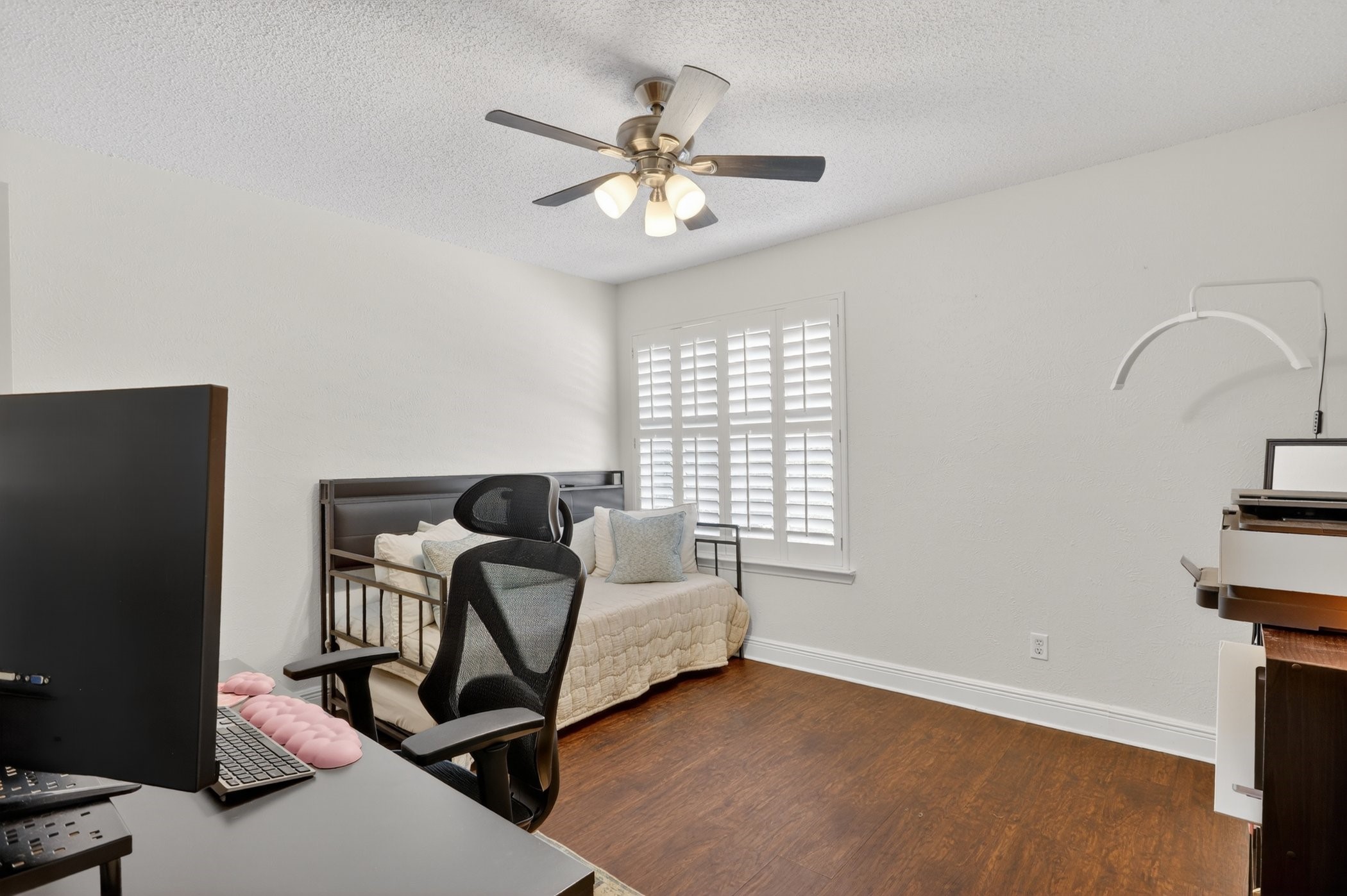 7175 Fair Oaks Avenue Dallas TX 75231