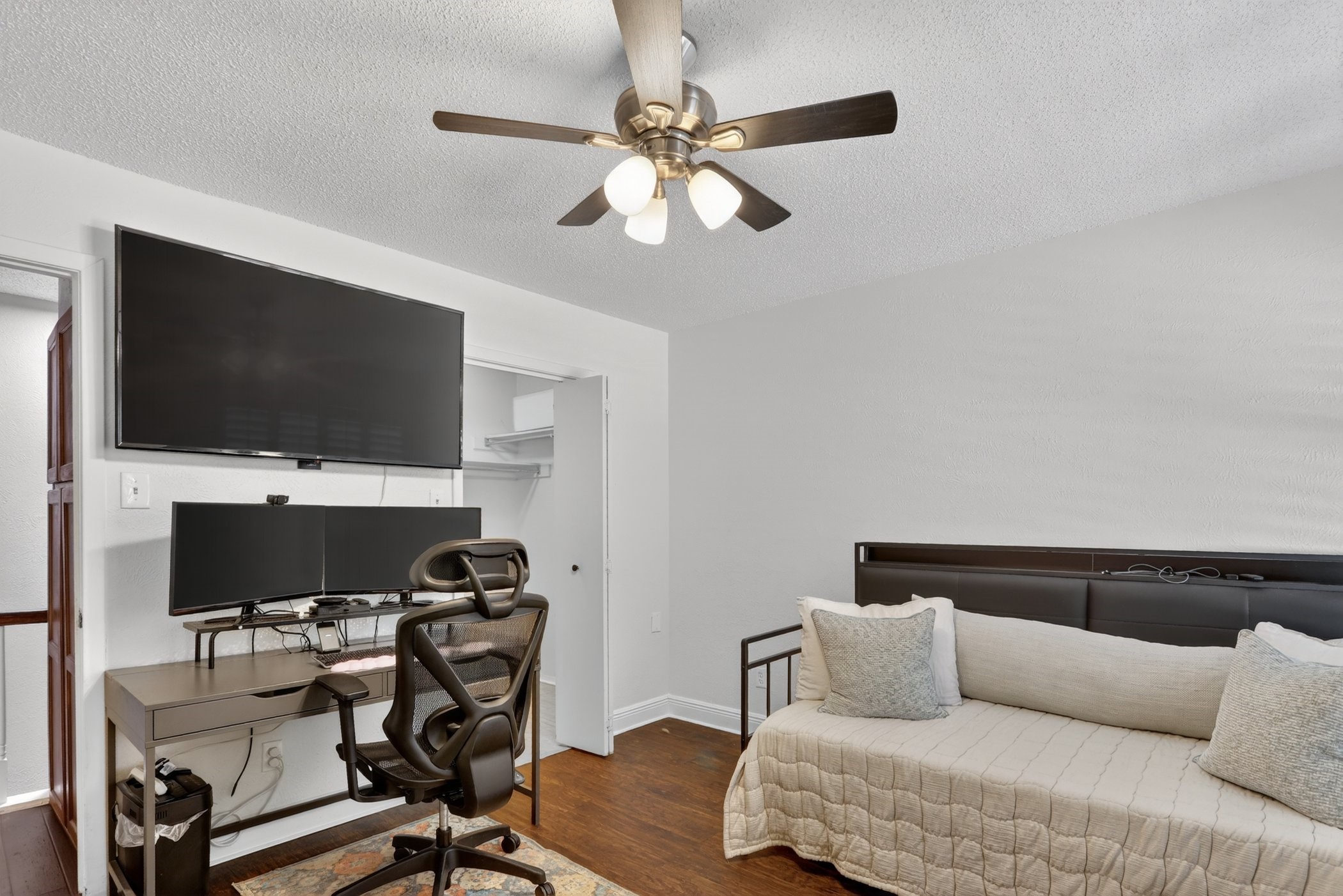 7175 Fair Oaks Avenue Dallas TX 75231