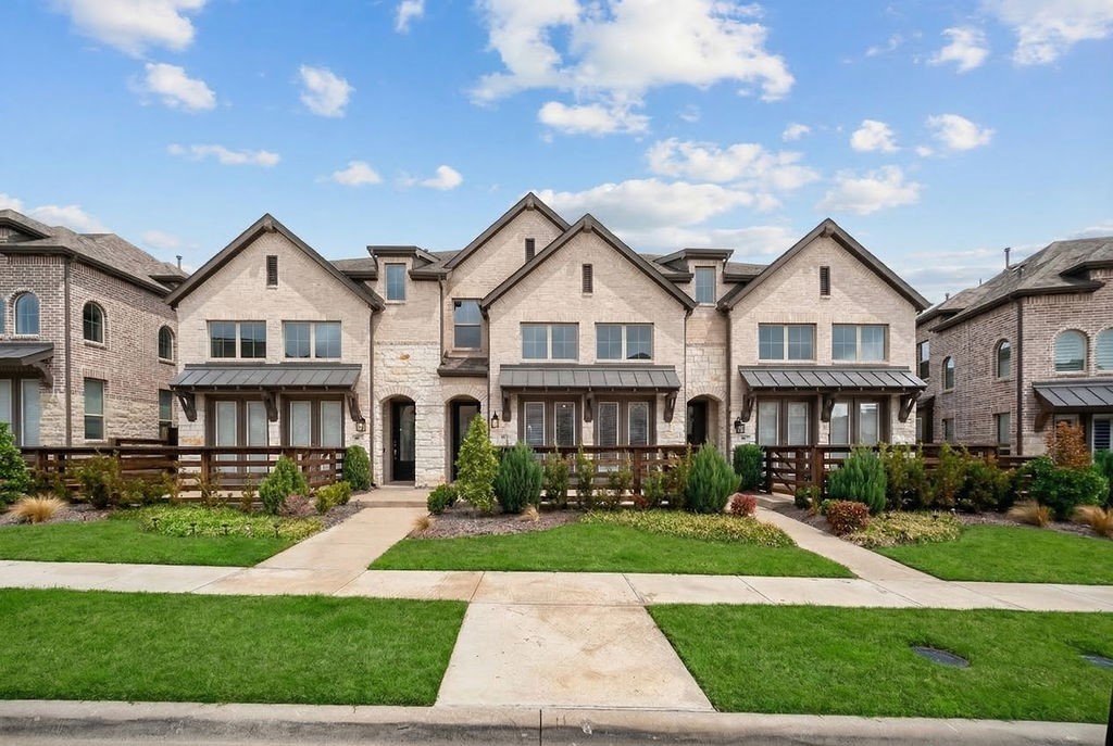 409 Blue Creek Cove Mckinney TX 75071