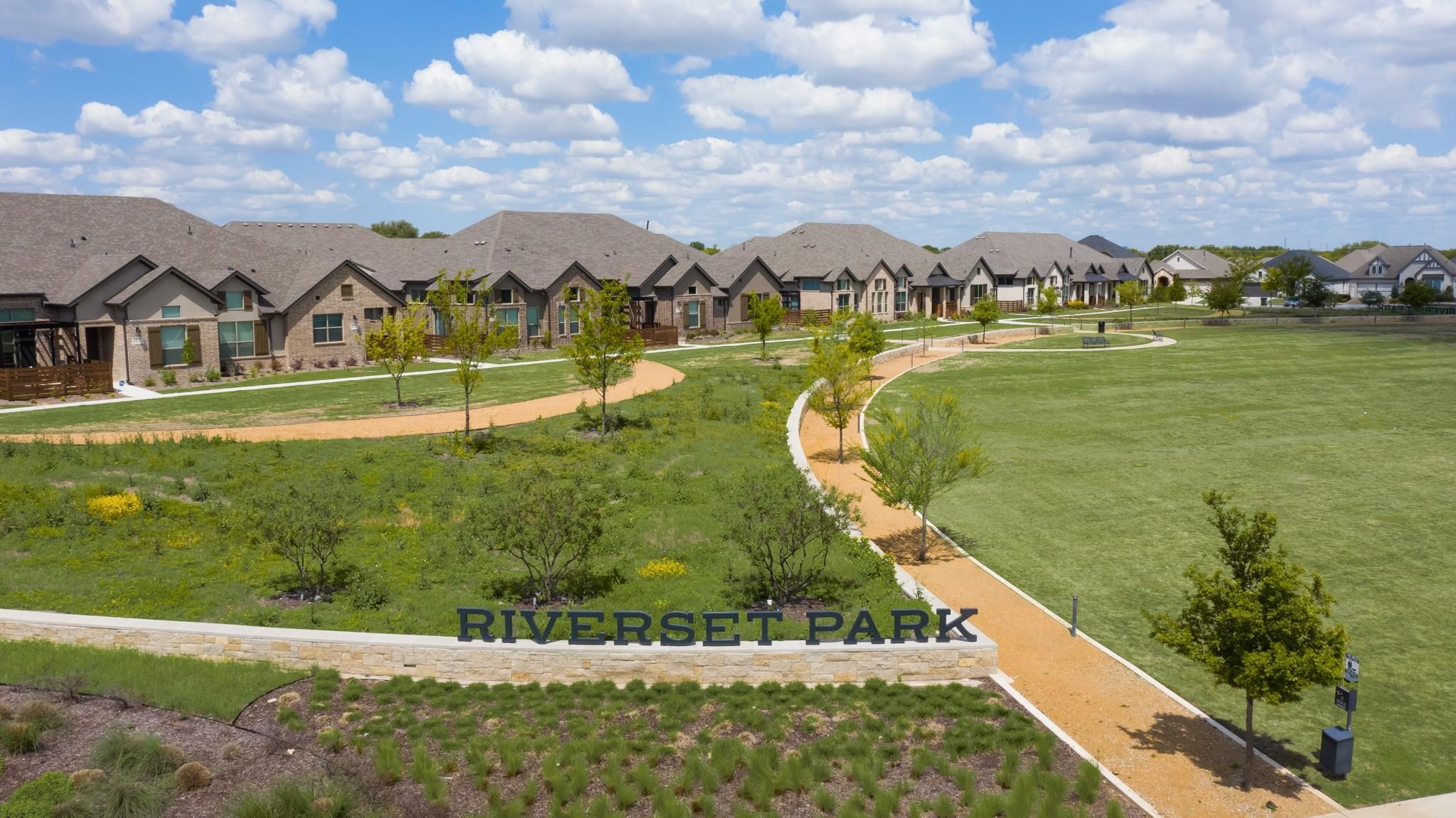 2514 Barnwood Lane Garland TX 75042