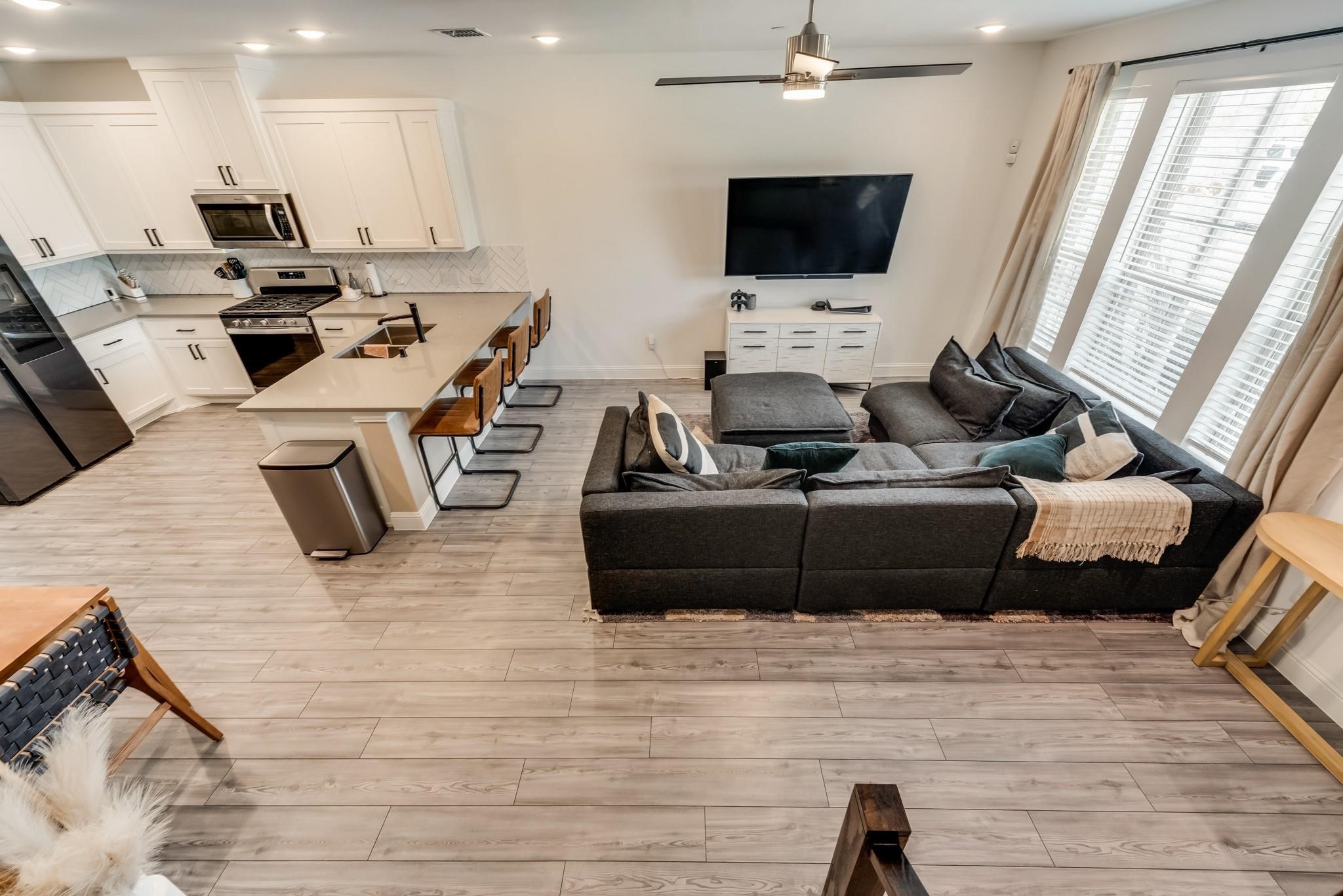2514 Barnwood Lane Garland TX 75042