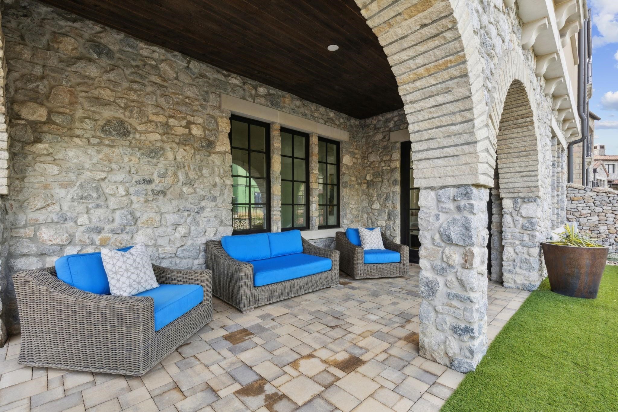 18 Comillas Court Westlake TX 76262