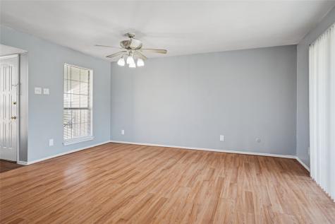 5809 Lake Hubbard Parkway Garland TX 75043