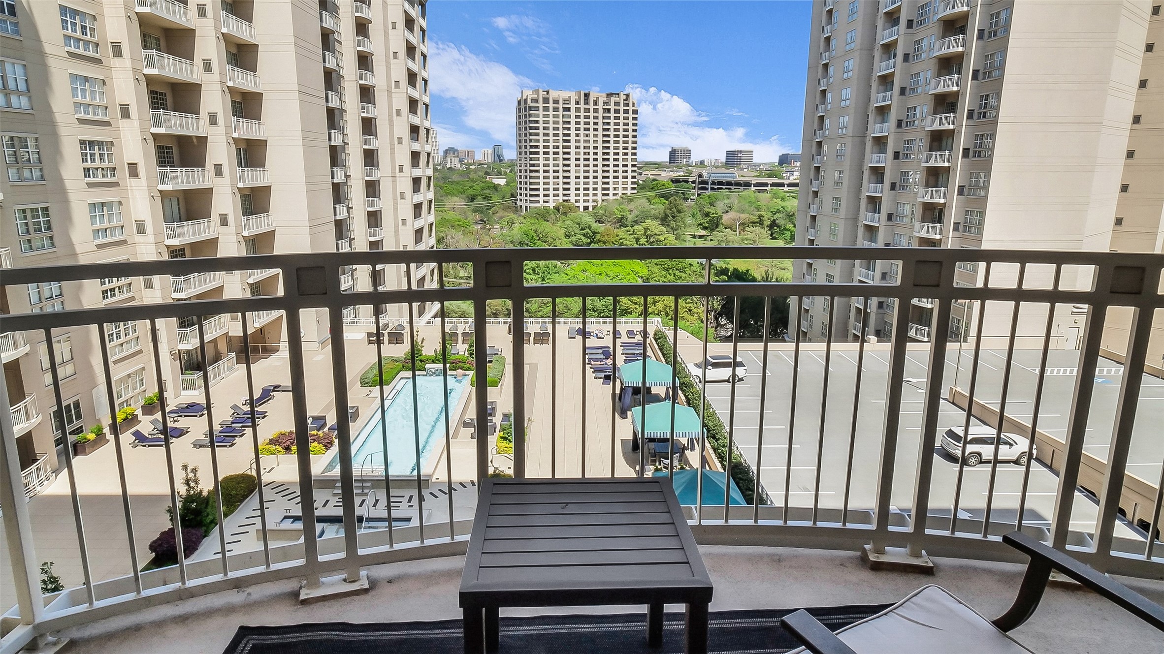 3225 Turtle Creek Boulevard Dallas TX 75219