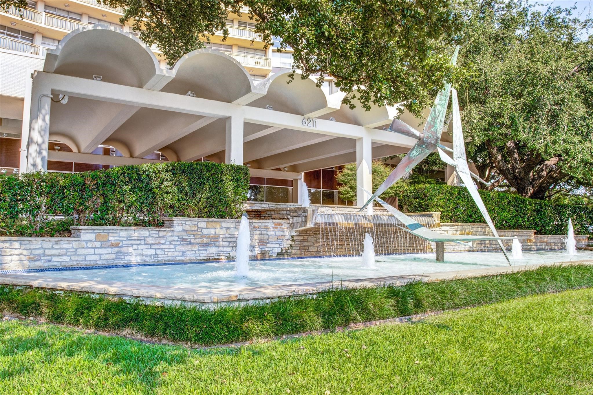 6211 W Northwest Highway Dallas TX 75225