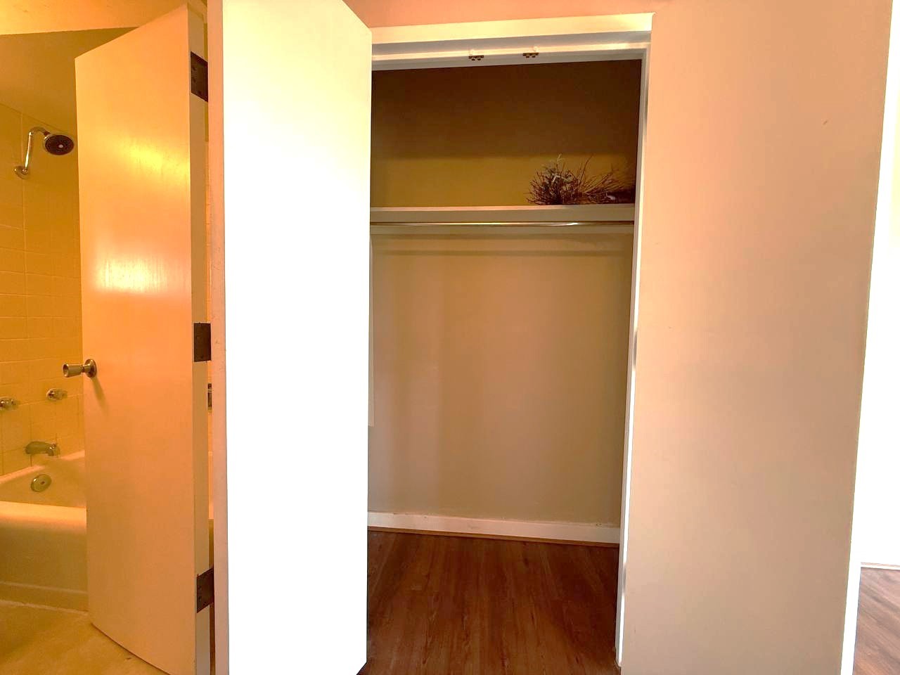 6211 W Northwest Highway Dallas TX 75225