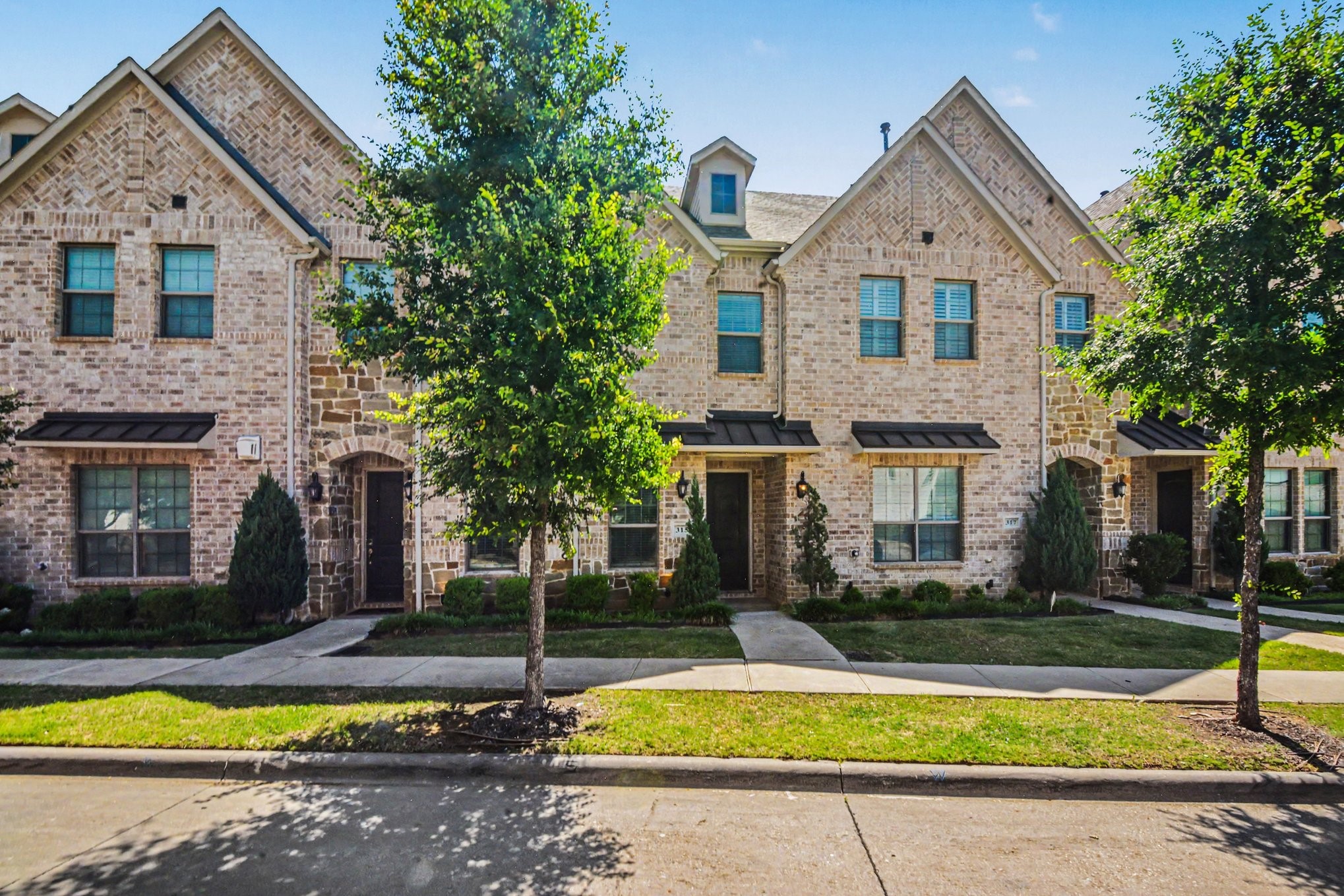 315 Ferndale Street Lewisville TX 75056