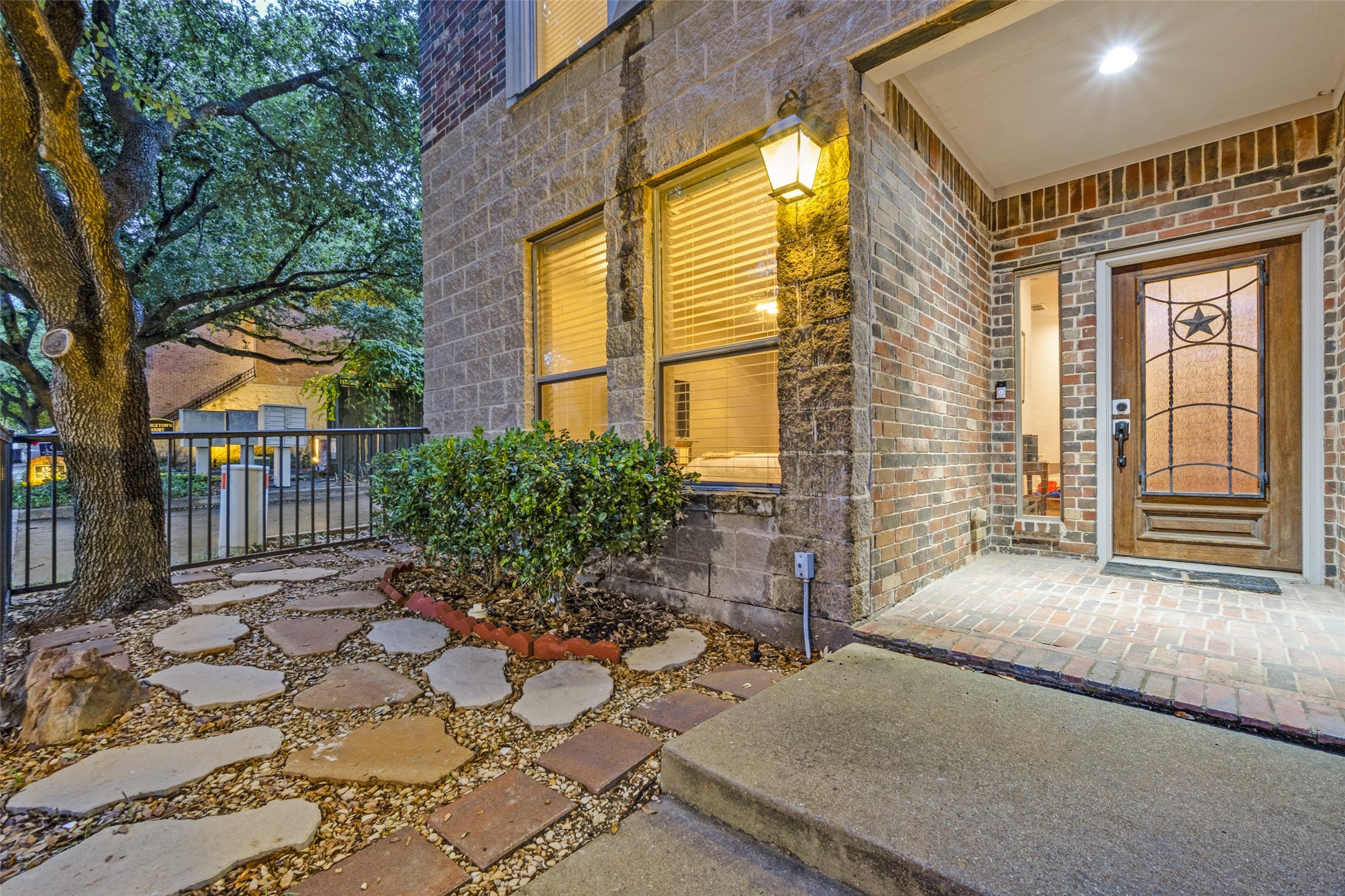 1442 Pecos Street Dallas TX 75204