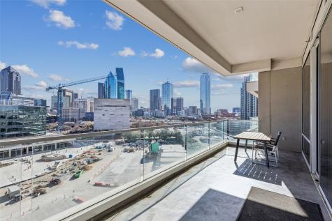 2408 Victory Park Lane Dallas TX 75219