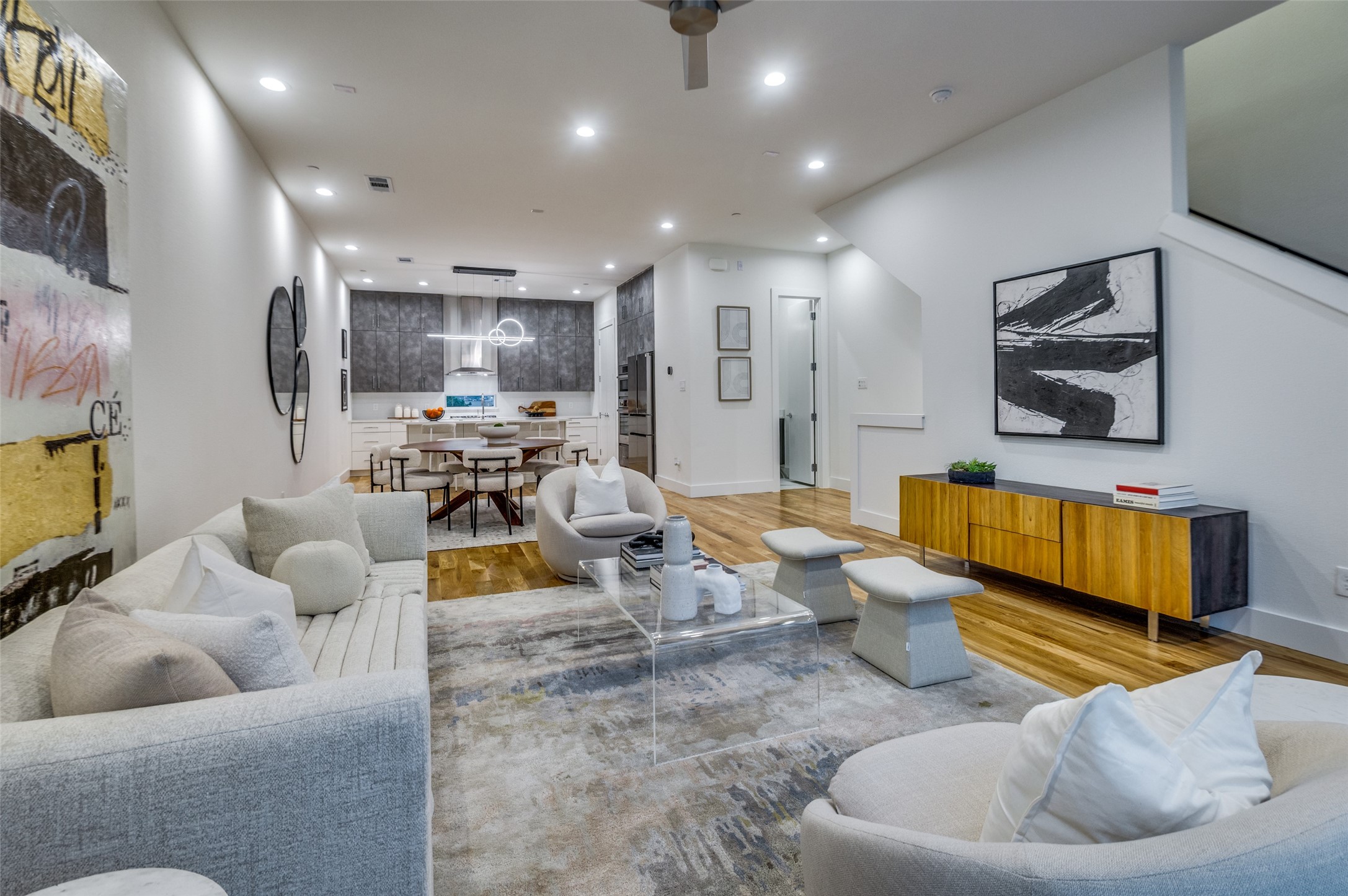 4125 N Reserve Lane Addison TX 75001