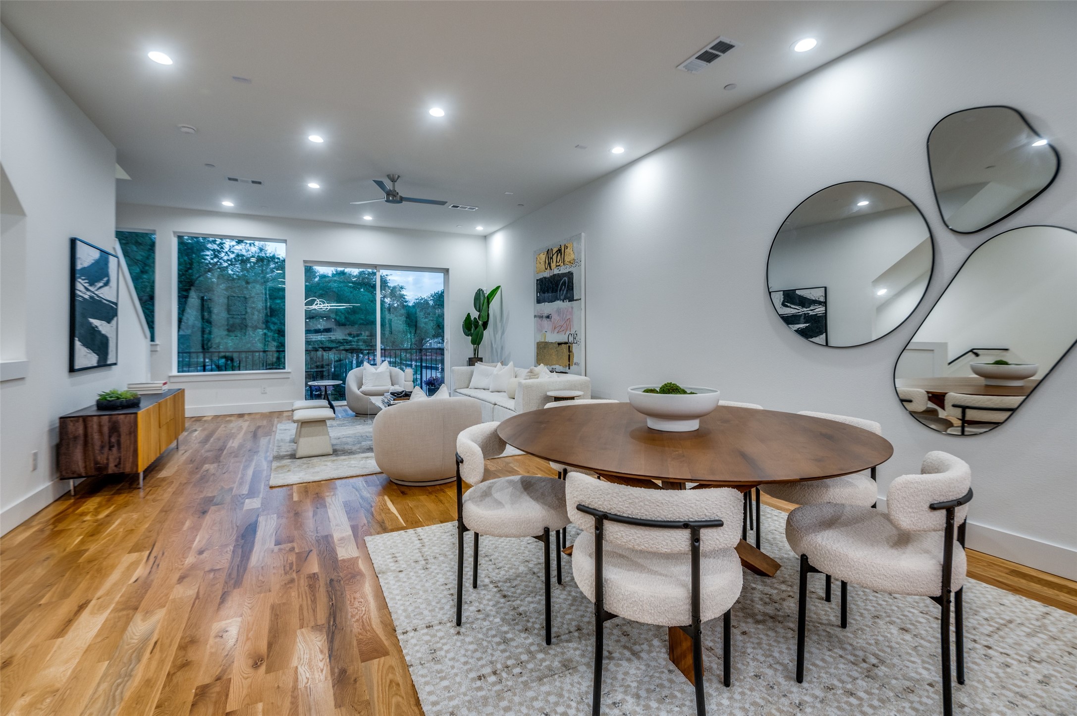 4125 N Reserve Lane Addison TX 75001