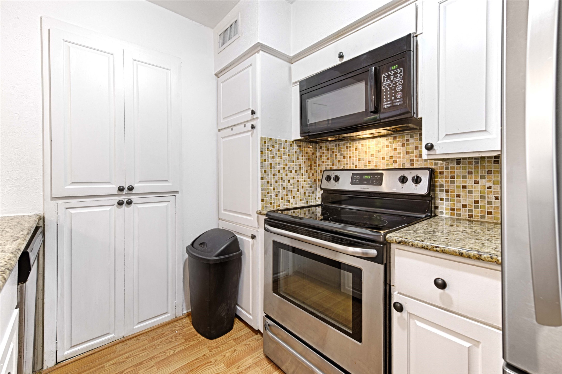 5808 Sandhurst Lane Dallas TX 75206
