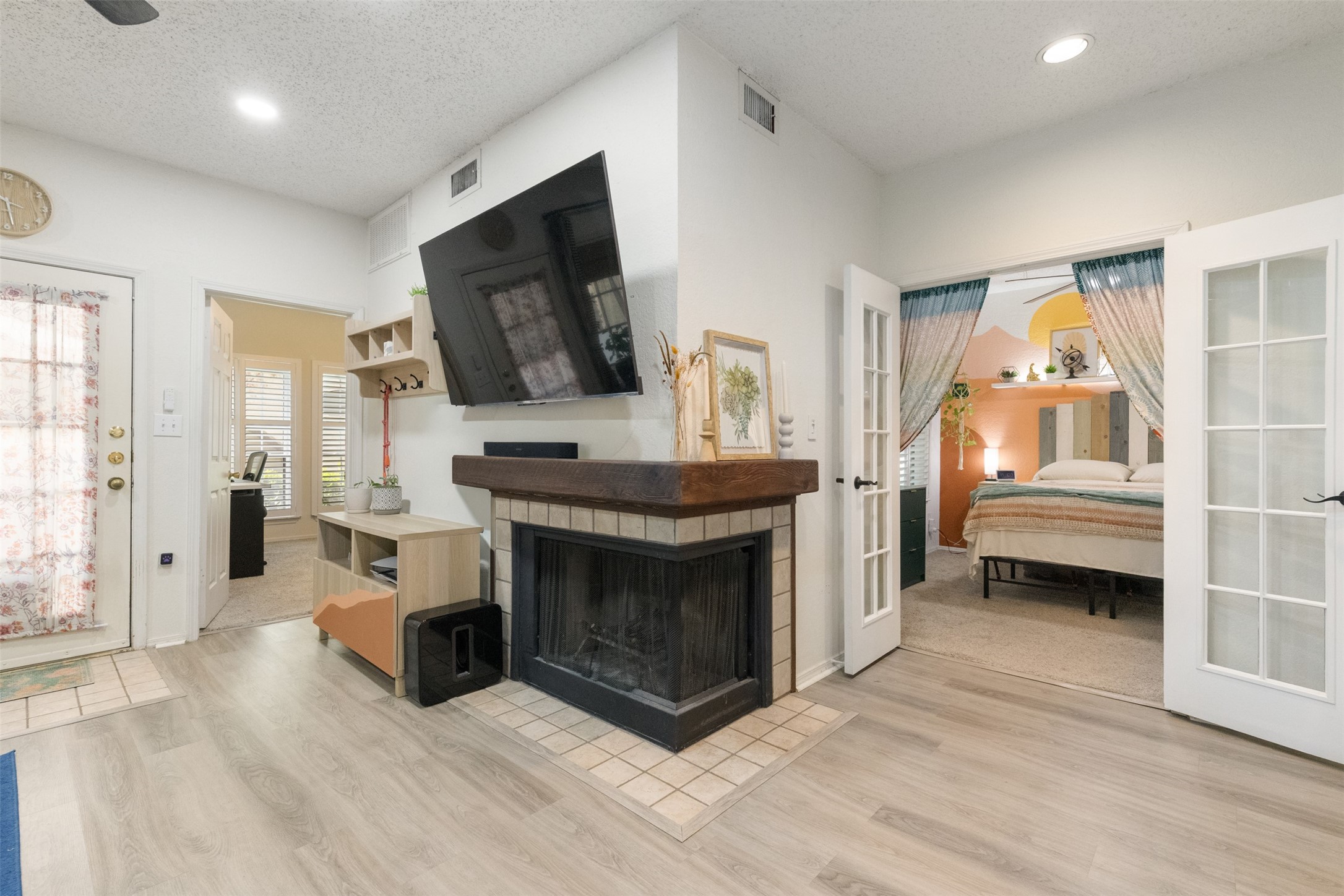 5590 Spring Valley Road Dallas TX 75254