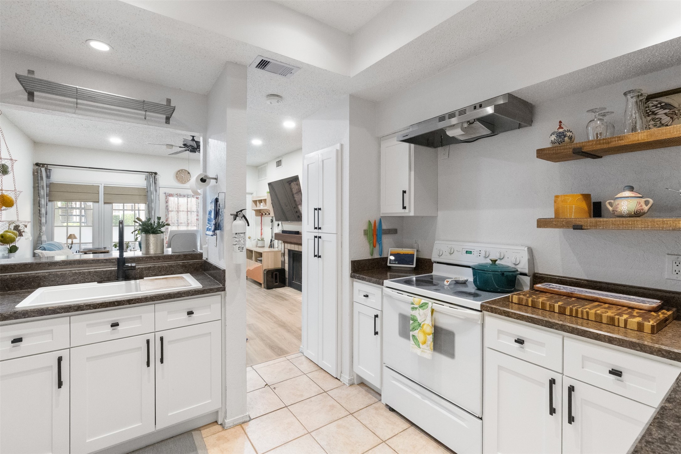 5590 Spring Valley Road Dallas TX 75254
