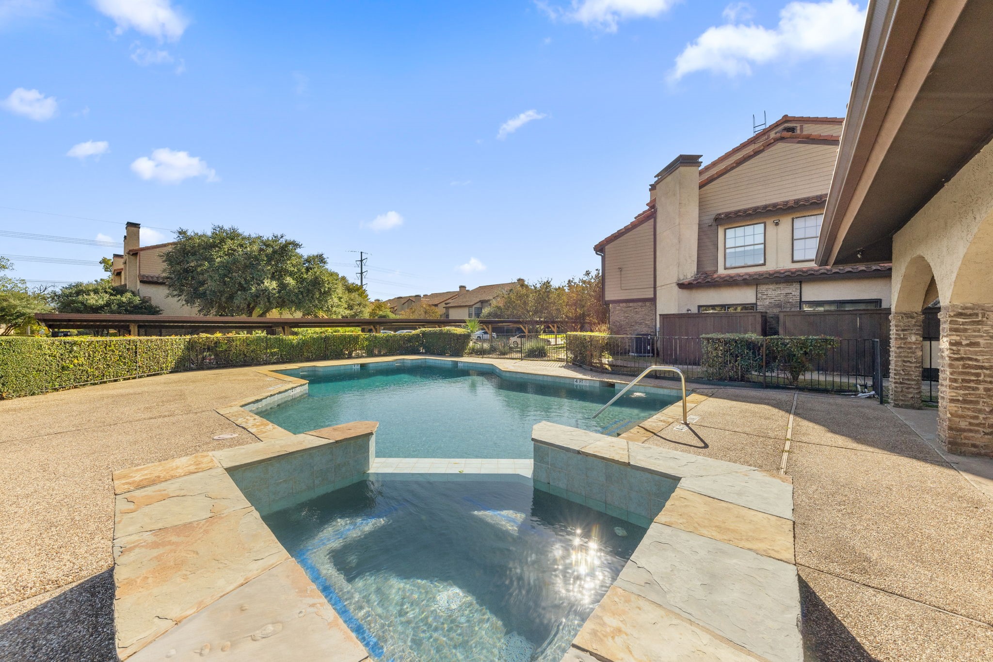 5757 E University Boulevard Dallas TX 75206