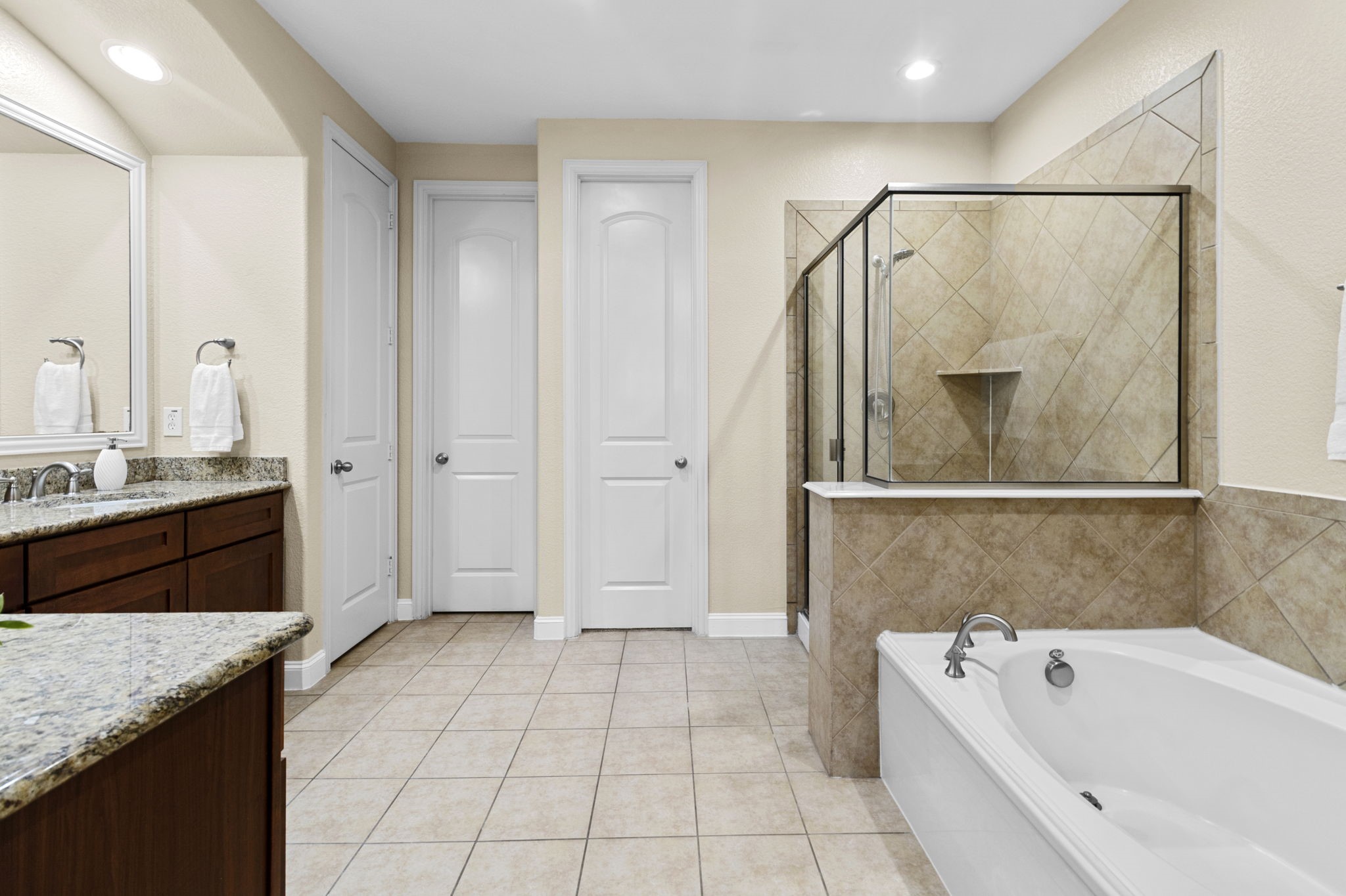 6748 San Roque Irving TX 75039