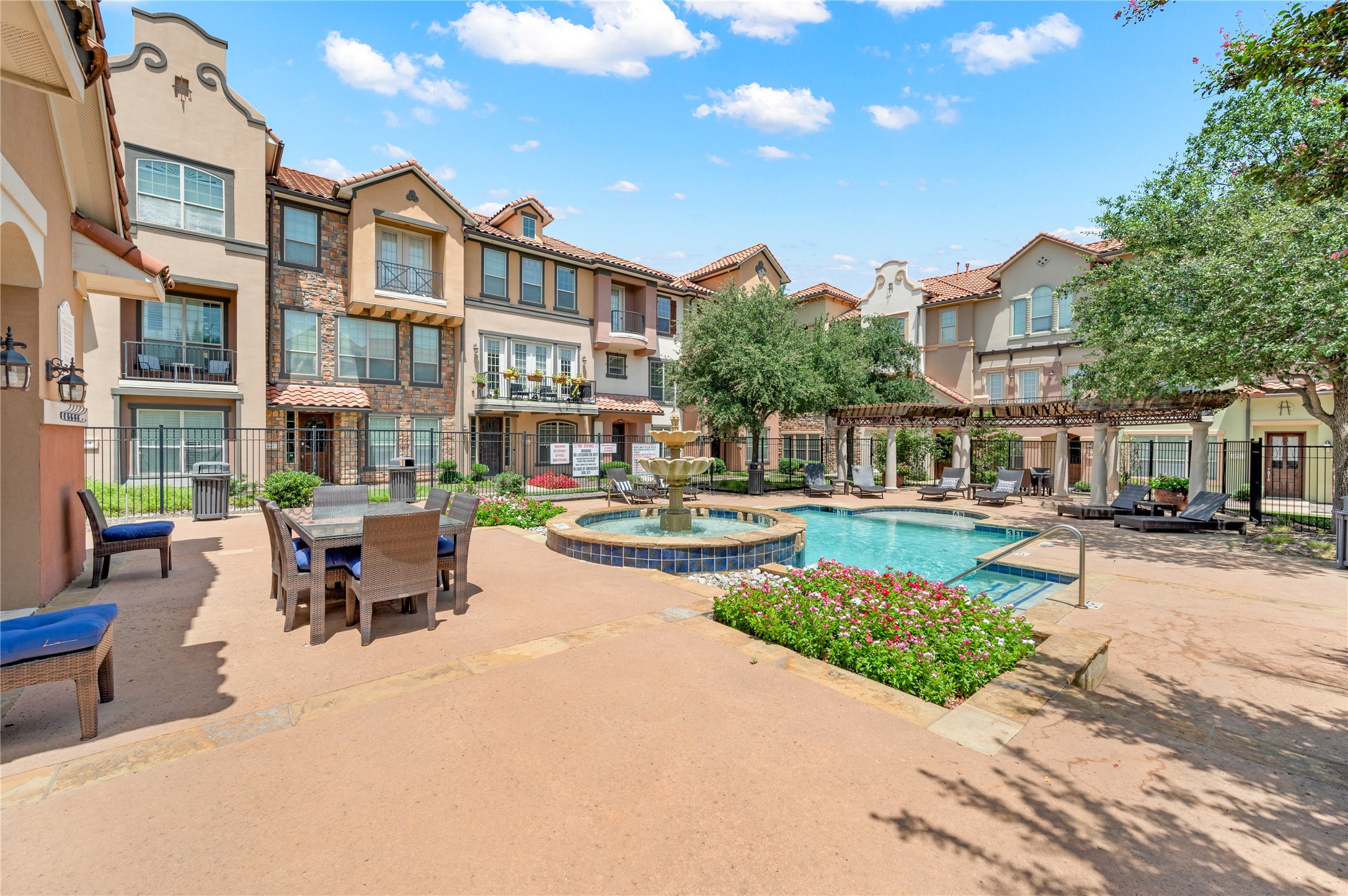 6748 San Roque Irving TX 75039