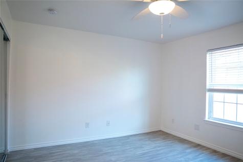 300 S Cottonbelt Avenue Wylie TX 75098