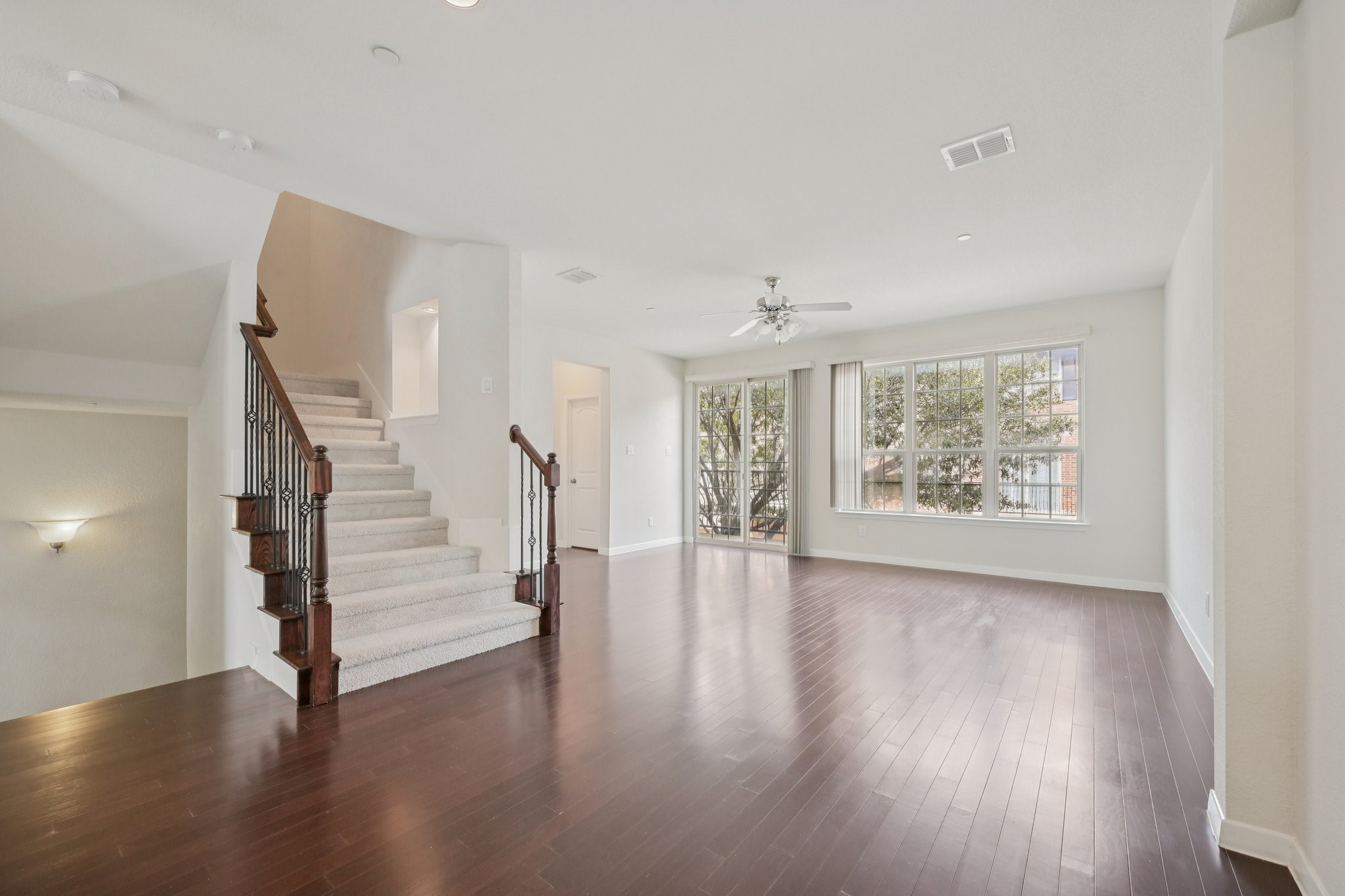 3934 Amberwood Drive Addison TX 75001