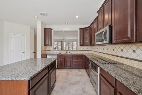 3934 Amberwood Drive Addison TX 75001