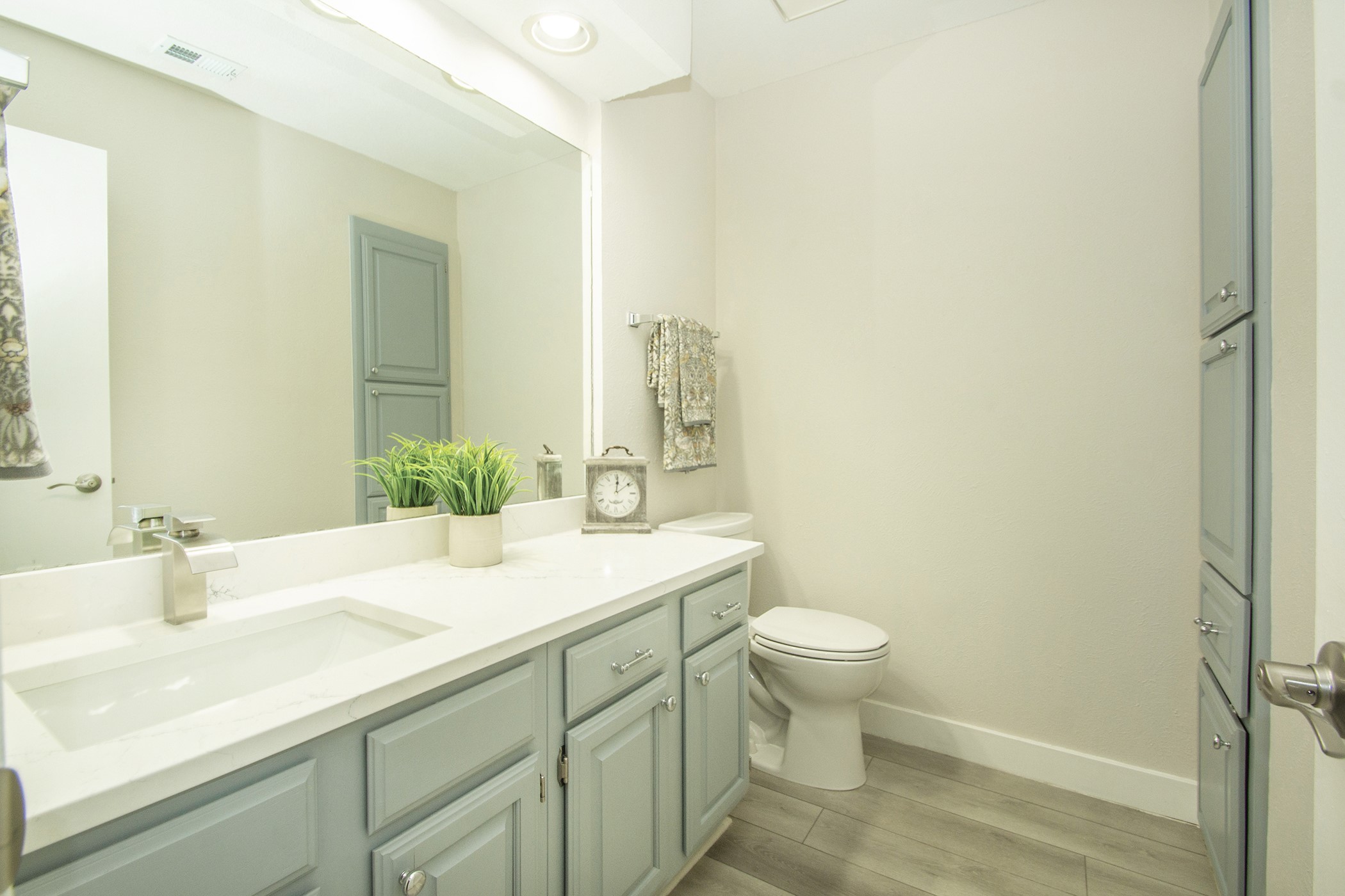 1104 Riverchase Lane Arlington TX 76011