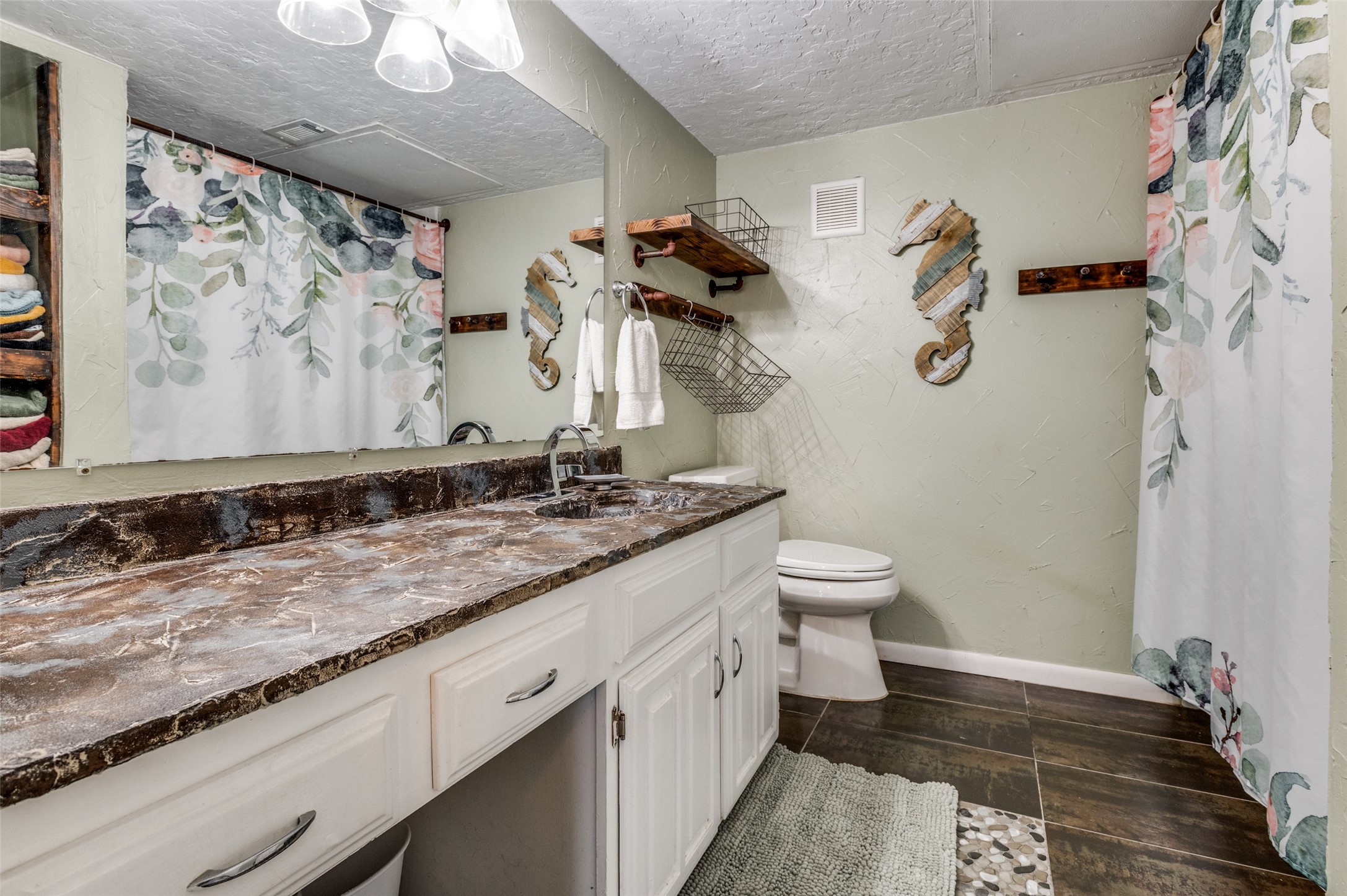 5626 Preston Oaks Road Dallas TX 75254