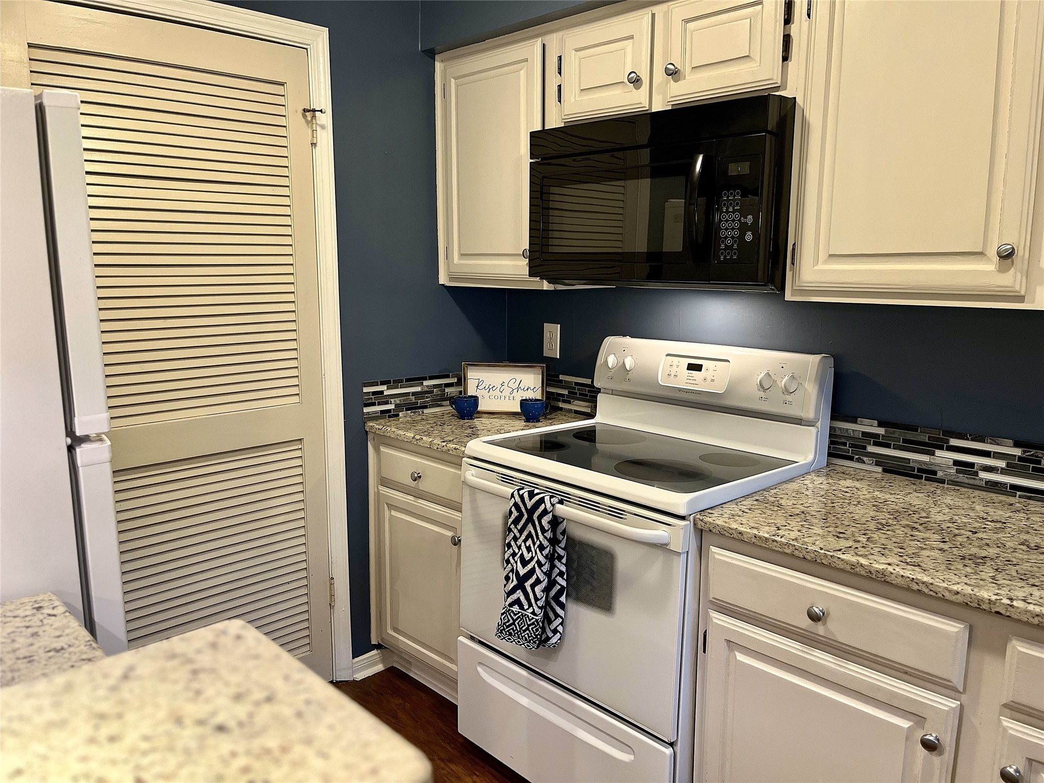 1304 Harwell Drive Arlington TX 76011