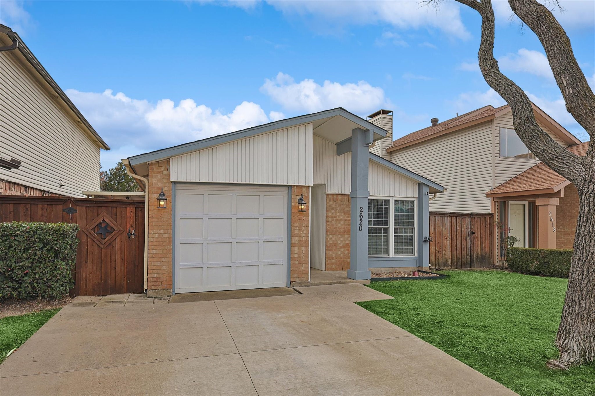 2620 Via Los Altos Carrollton TX 75006