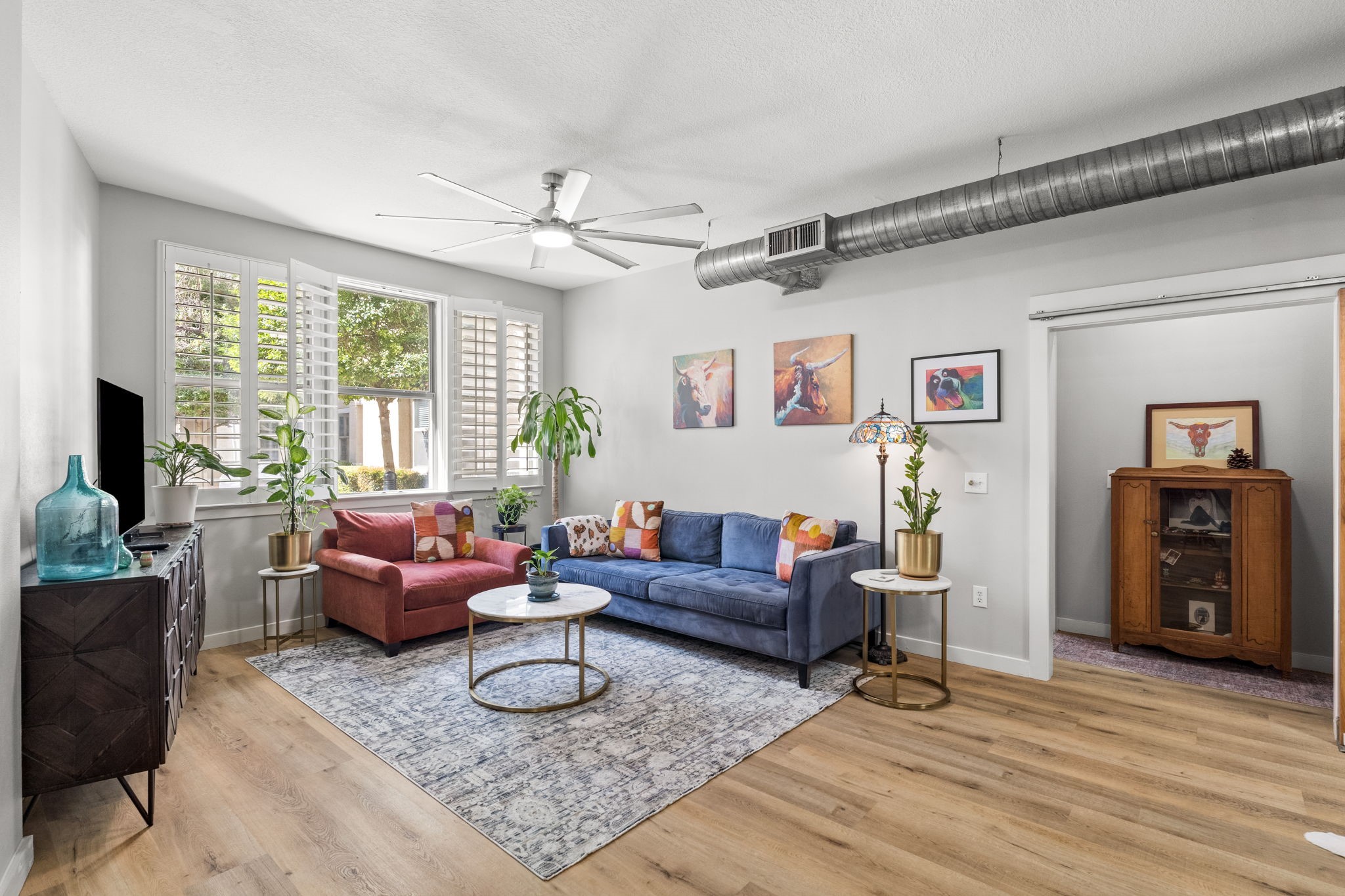 Fort Worth TX, 201 W Lancaster Avenue, Unit 121