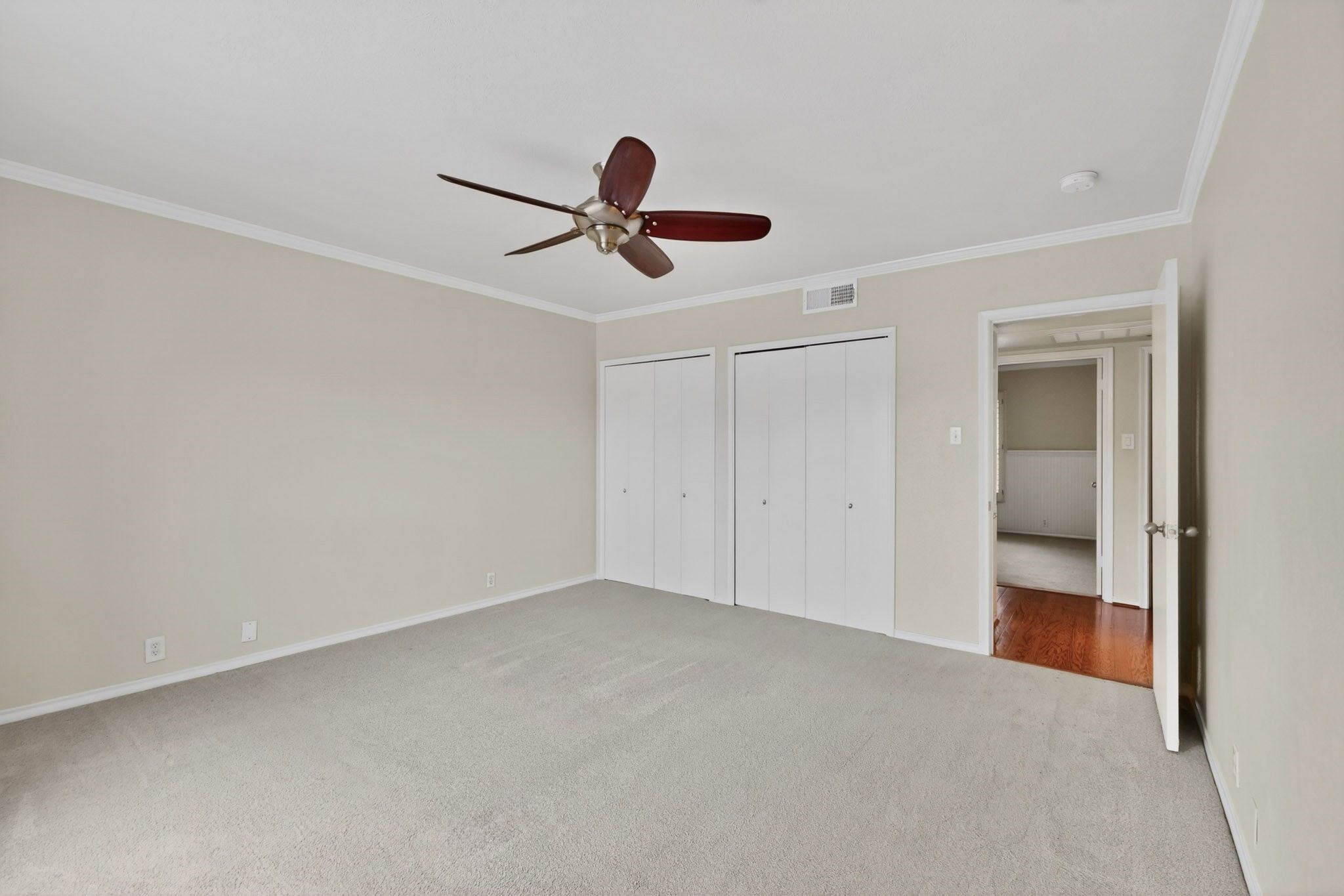 7820 Meadow Park Drive Dallas TX 75230