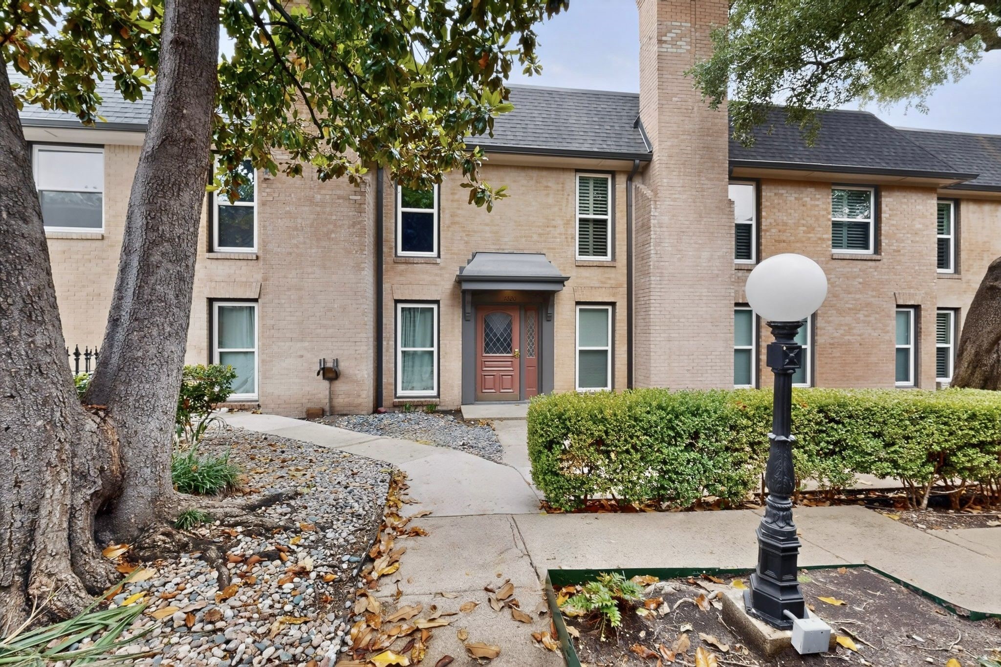 7820 Meadow Park Drive Dallas TX 75230