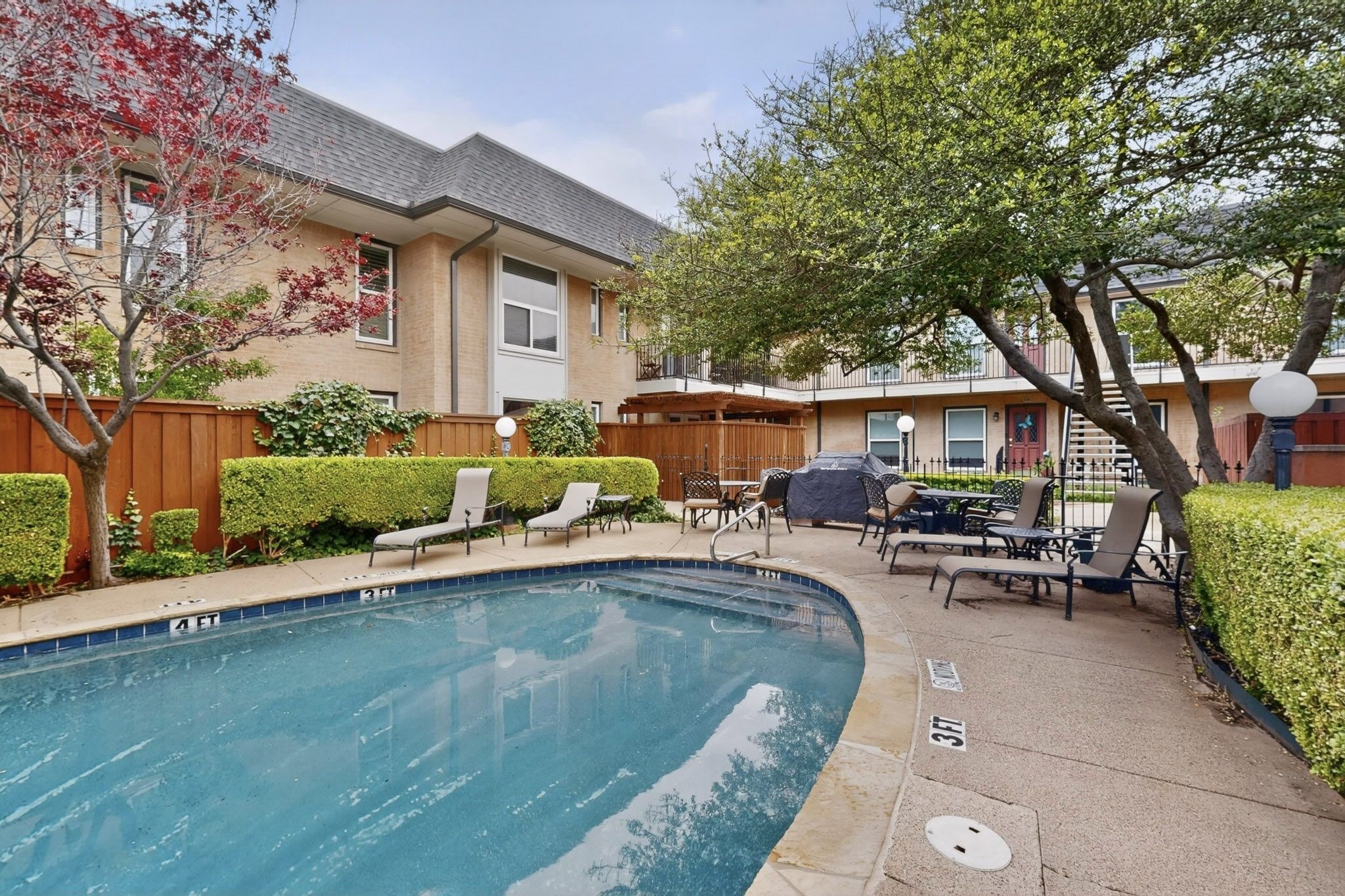 7820 Meadow Park Drive Dallas TX 75230