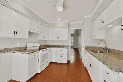 7820 Meadow Park Drive Dallas TX 75230