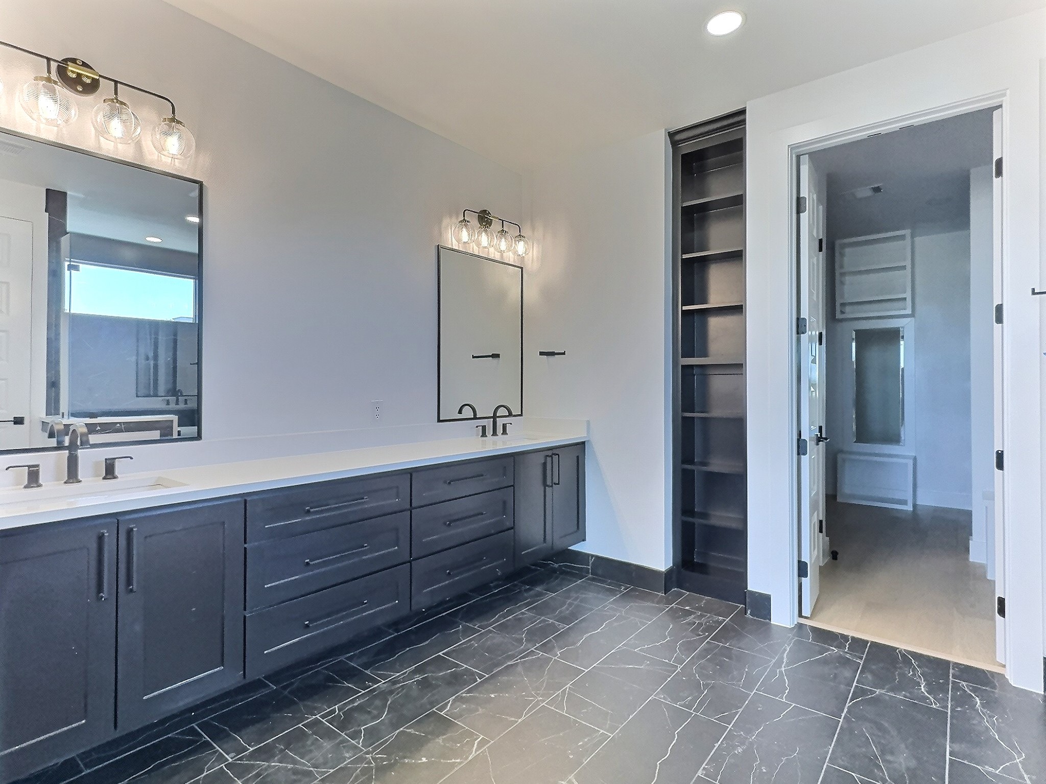 412 Vista Buena Trail Fort Worth TX 76111