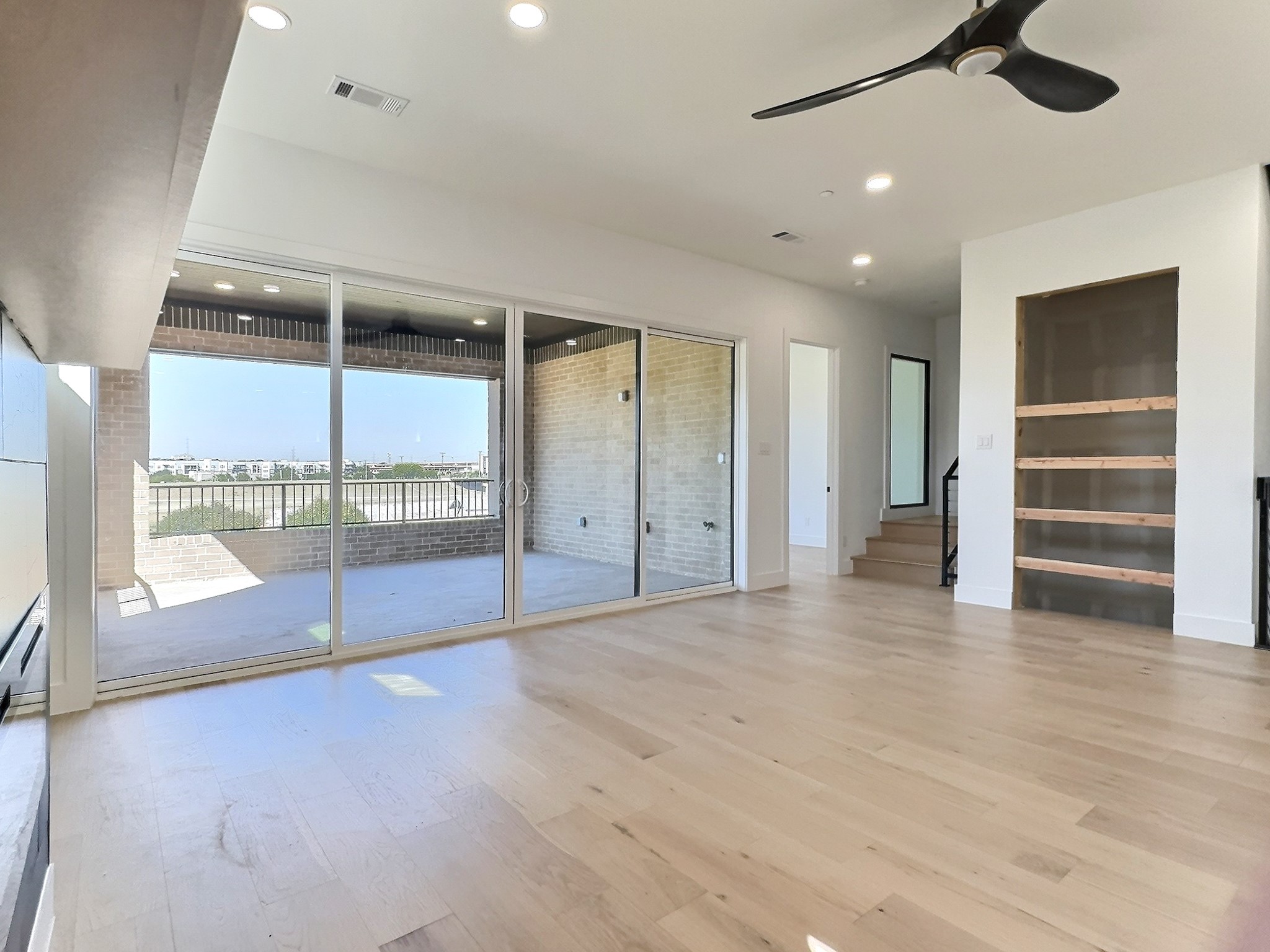 412 Vista Buena Trail Fort Worth TX 76111