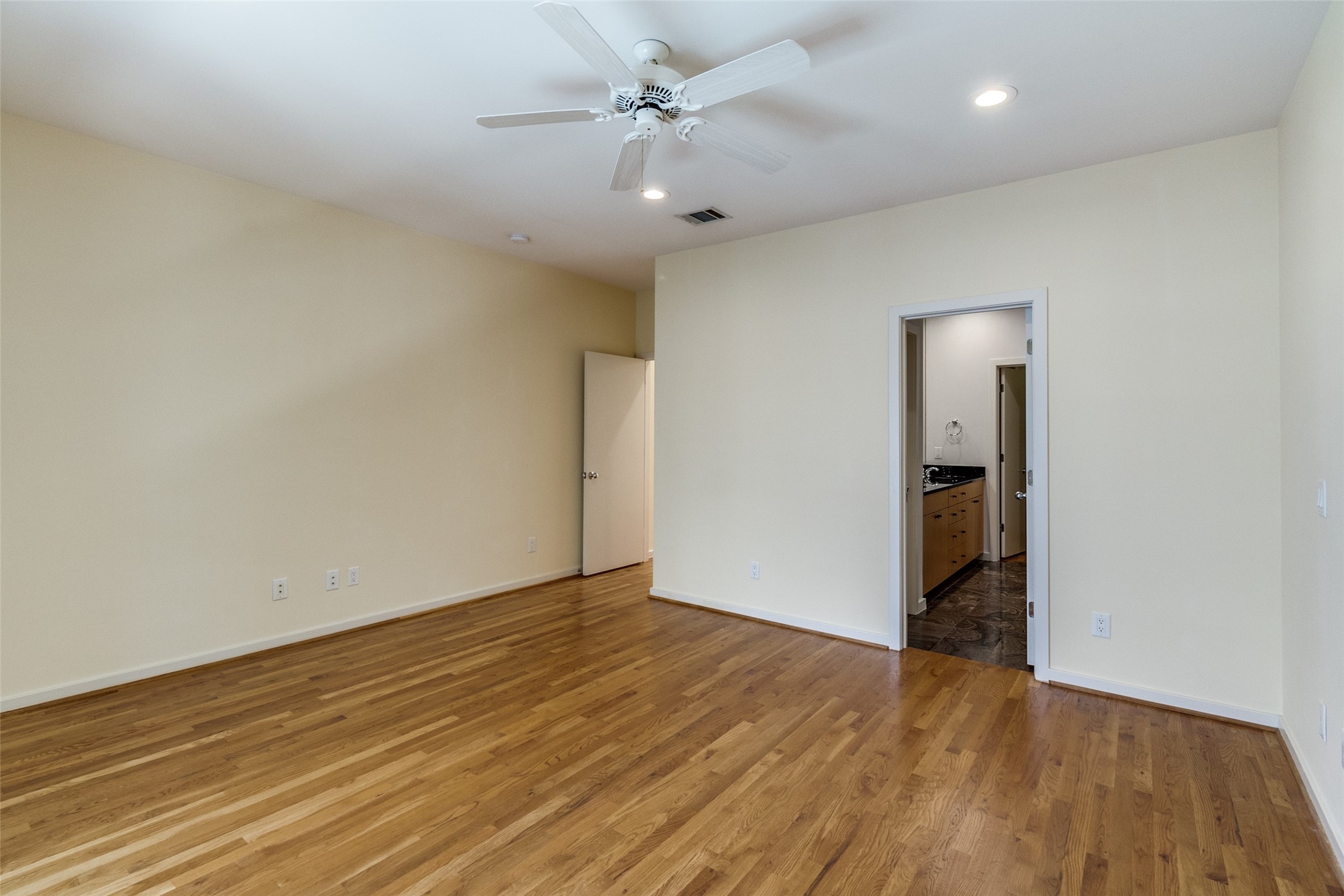 4100 Travis Street Dallas TX 75204