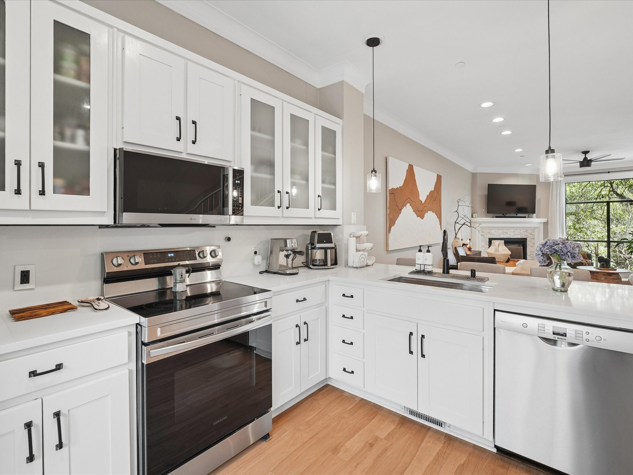 3222 Wycliff Avenue Dallas TX 75219