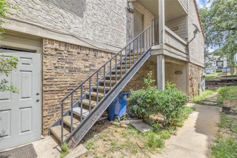 6040 Stoneybrook Drive Fort Worth TX 76112
