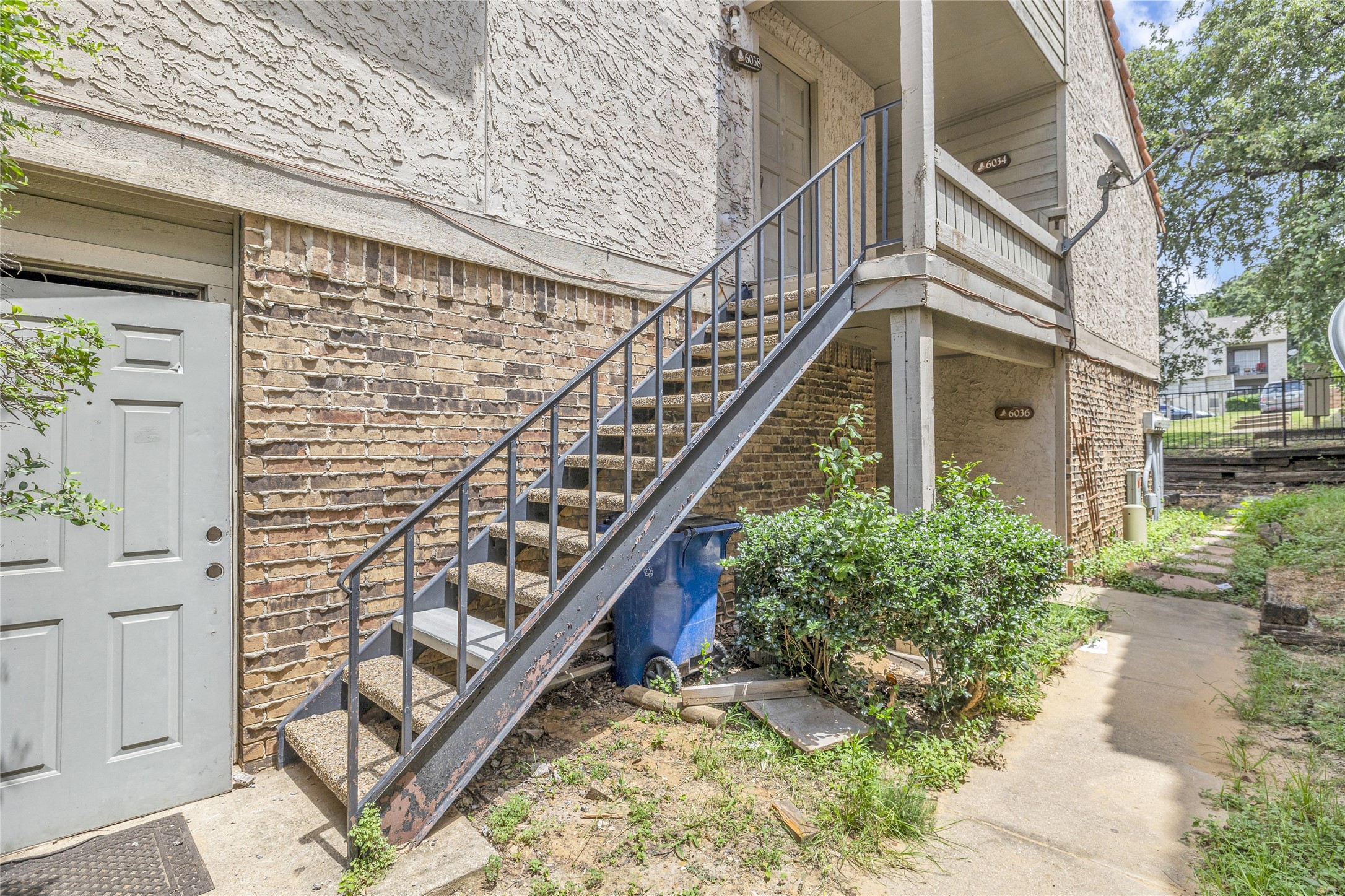 6040 Stoneybrook Drive Fort Worth TX 76112
