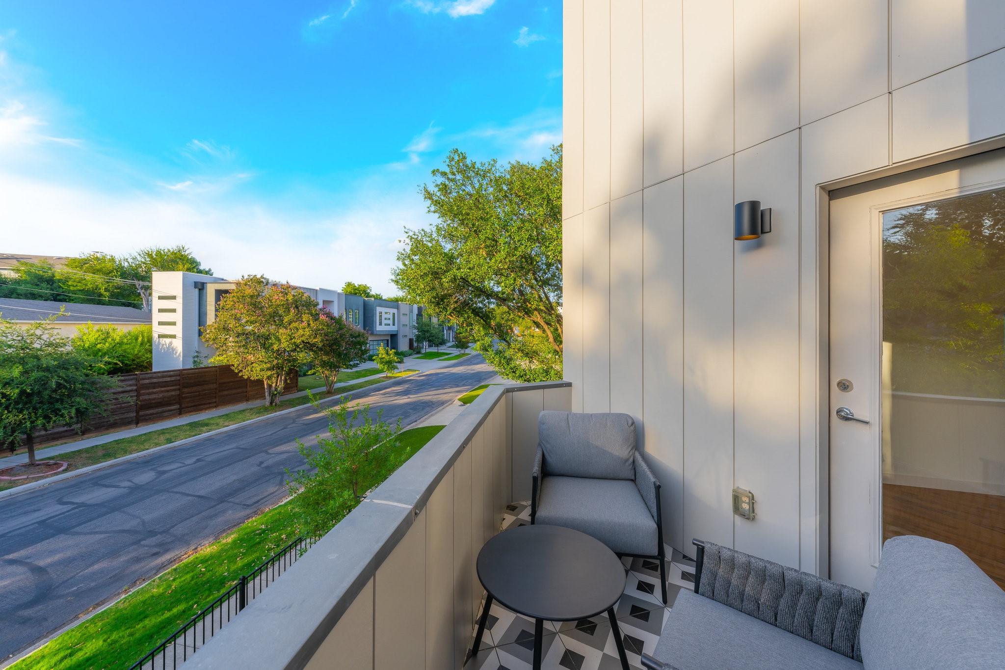 4608 Coles Manor Place Dallas TX 75204