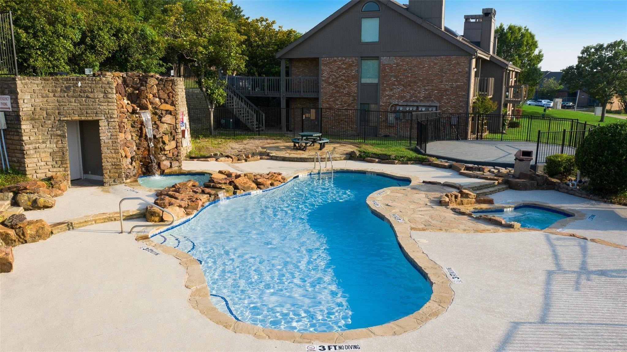 813 Signal Ridge Place Rockwall TX 75032