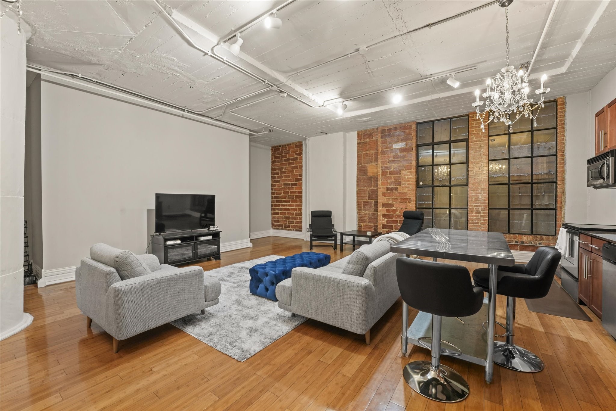 1122 Jackson Street Dallas TX 75202