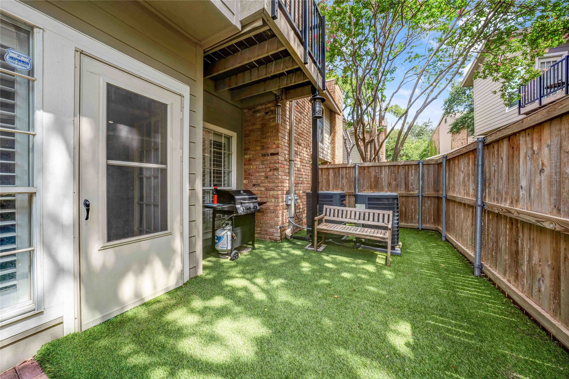 8518 Coppertowne Lane Dallas TX 75243