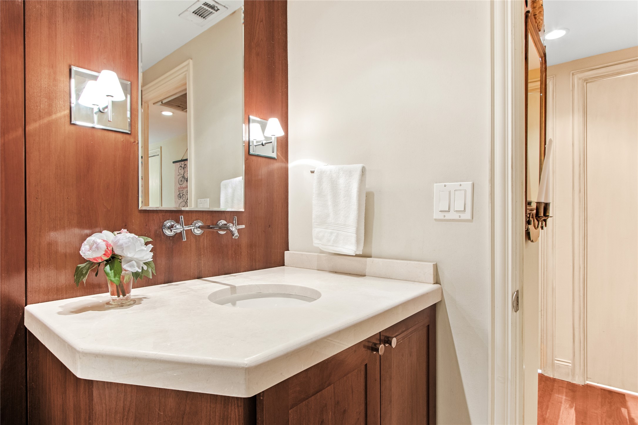 3701 Turtle Creek Boulevard Dallas TX 75219