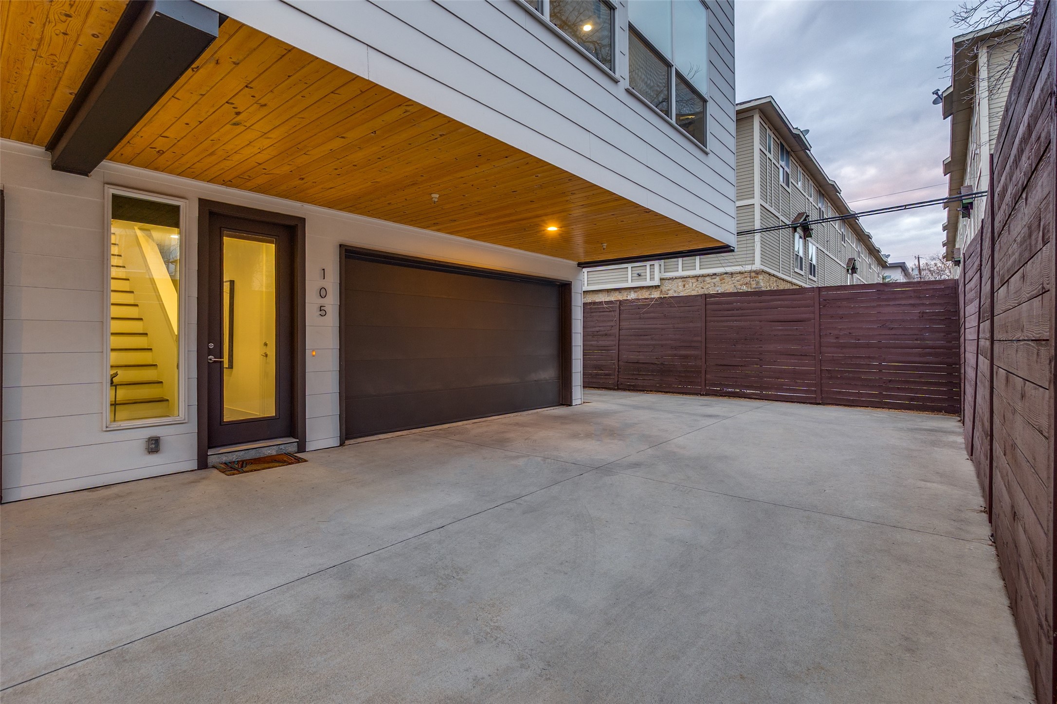 5915 Lindell Avenue Dallas TX 75206